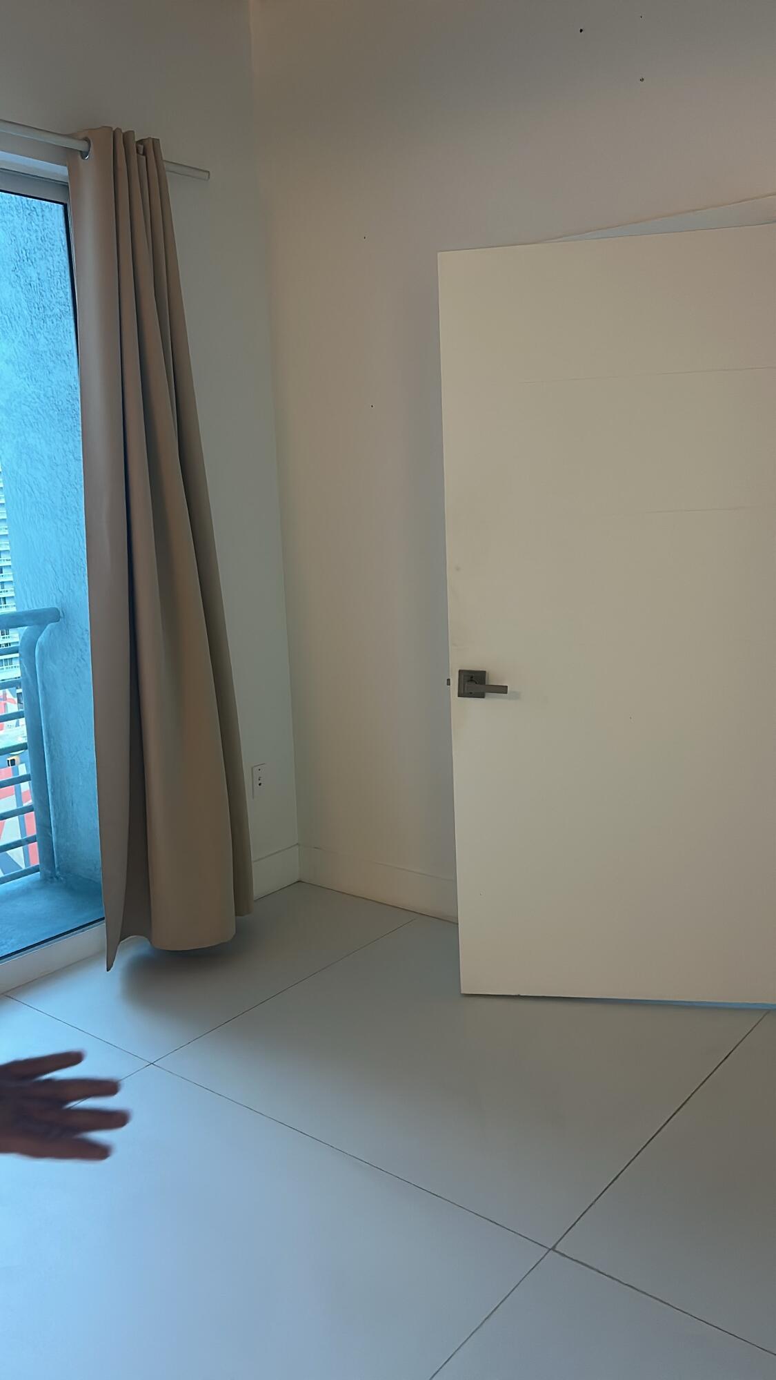 133 NE 2ND #2310, Miami FL 33132