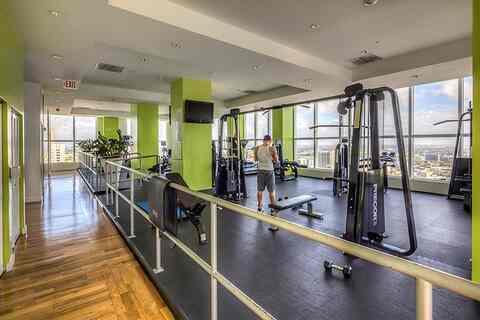 133 NE 2ND #2310, Miami FL 33132