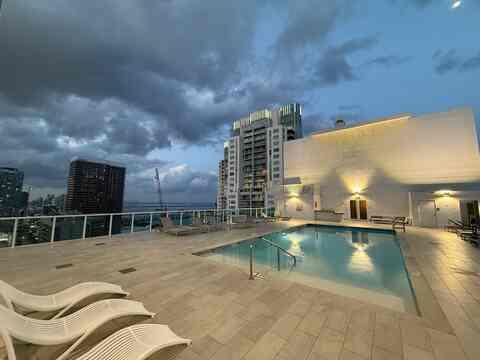 133 NE 2ND #2310, Miami FL 33132