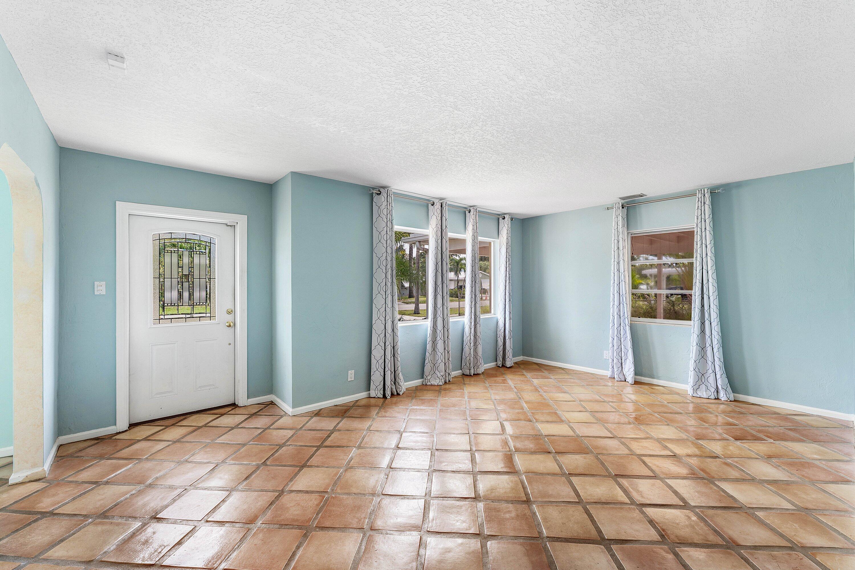 122 Euclid, Lantana FL 33462