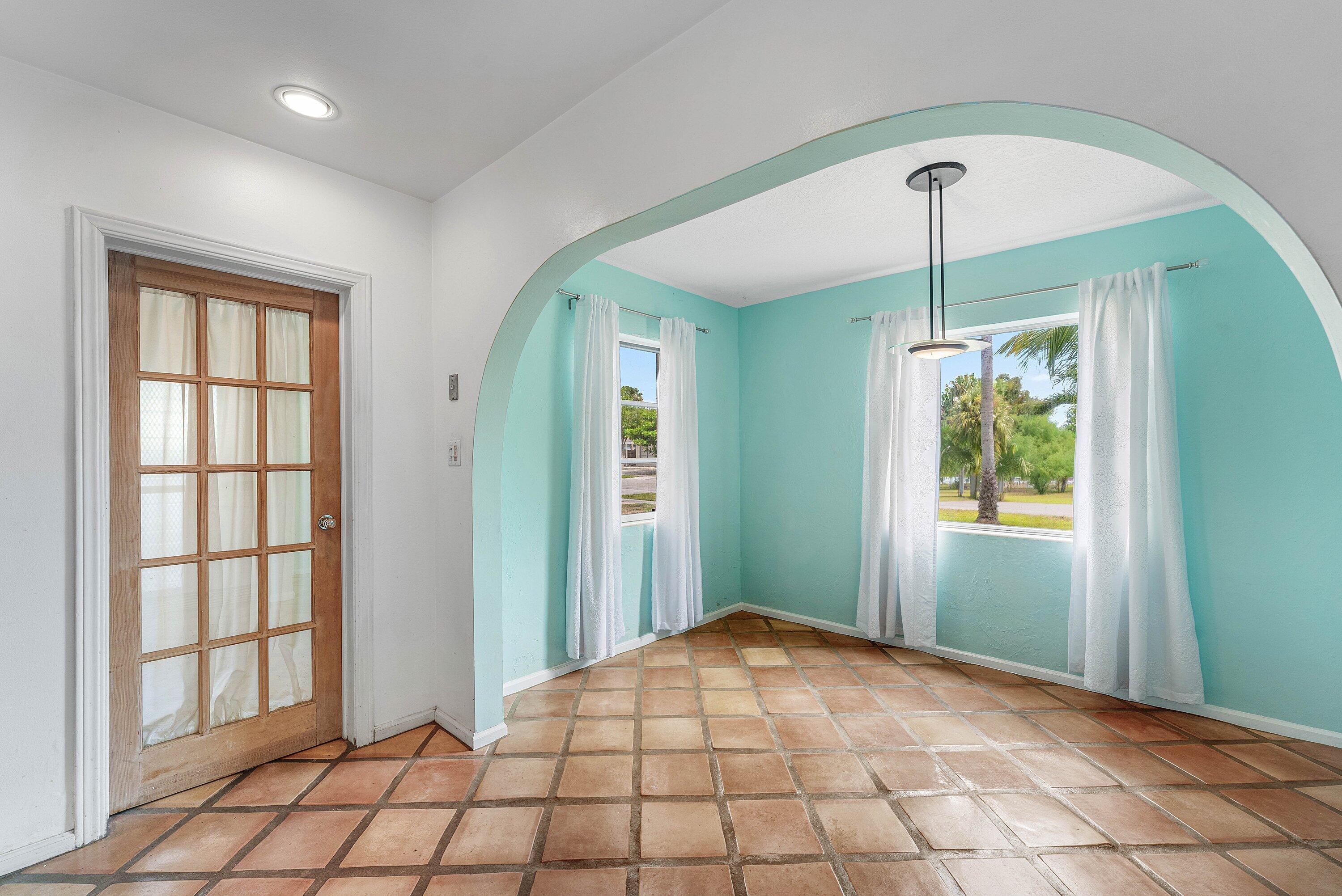 122 Euclid, Lantana FL 33462