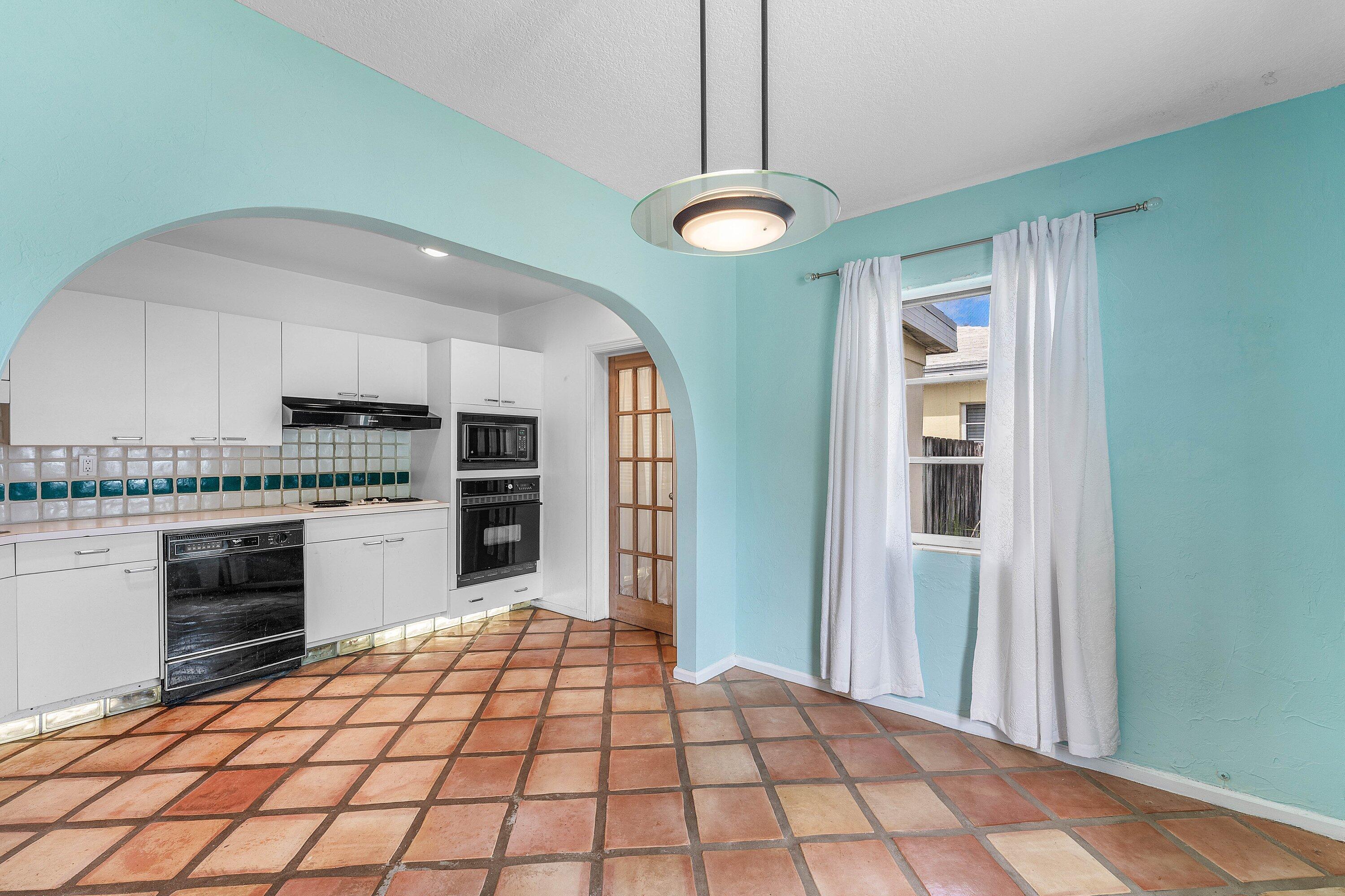 122 Euclid, Lantana FL 33462