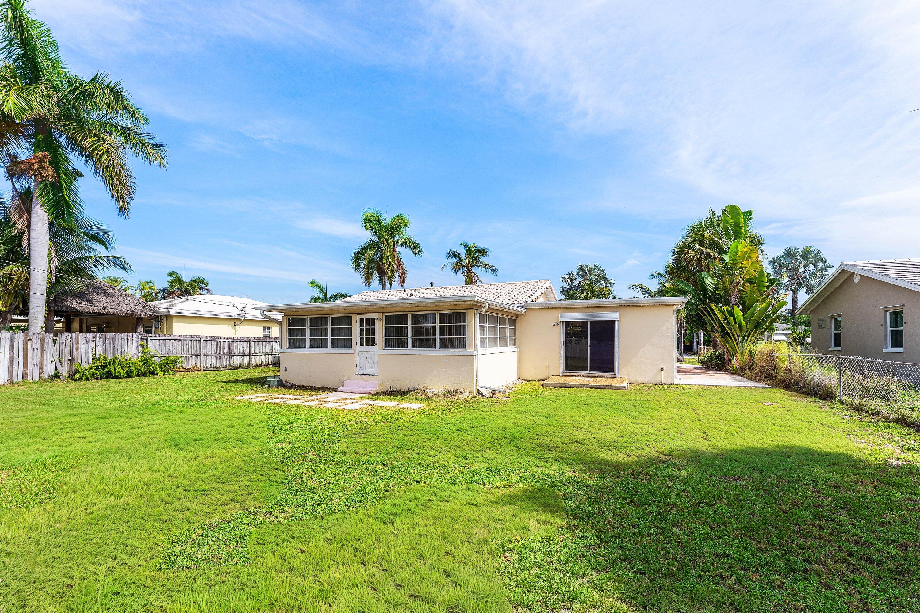 122 Euclid, Lantana FL 33462