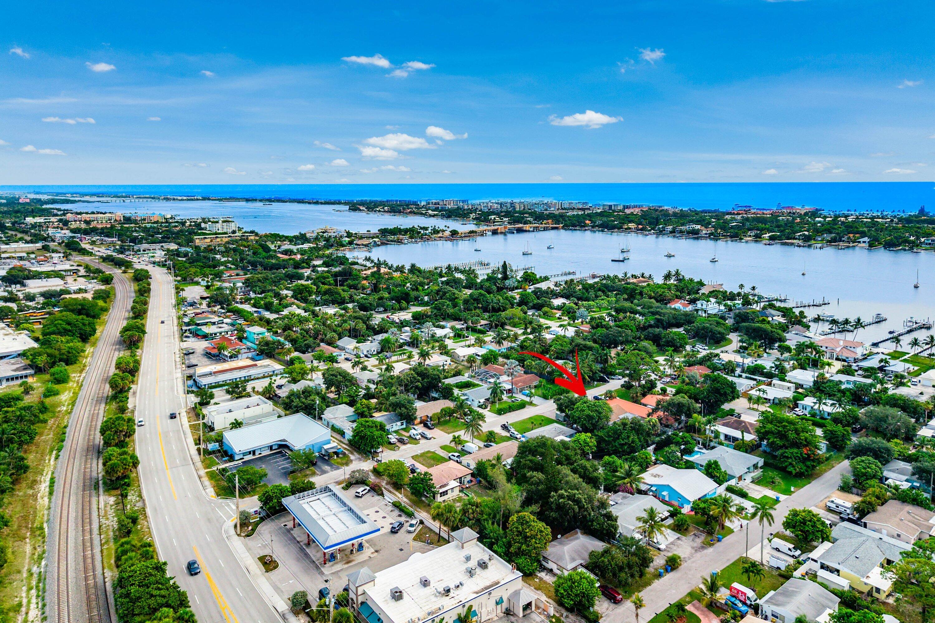 122 Euclid, Lantana FL 33462
