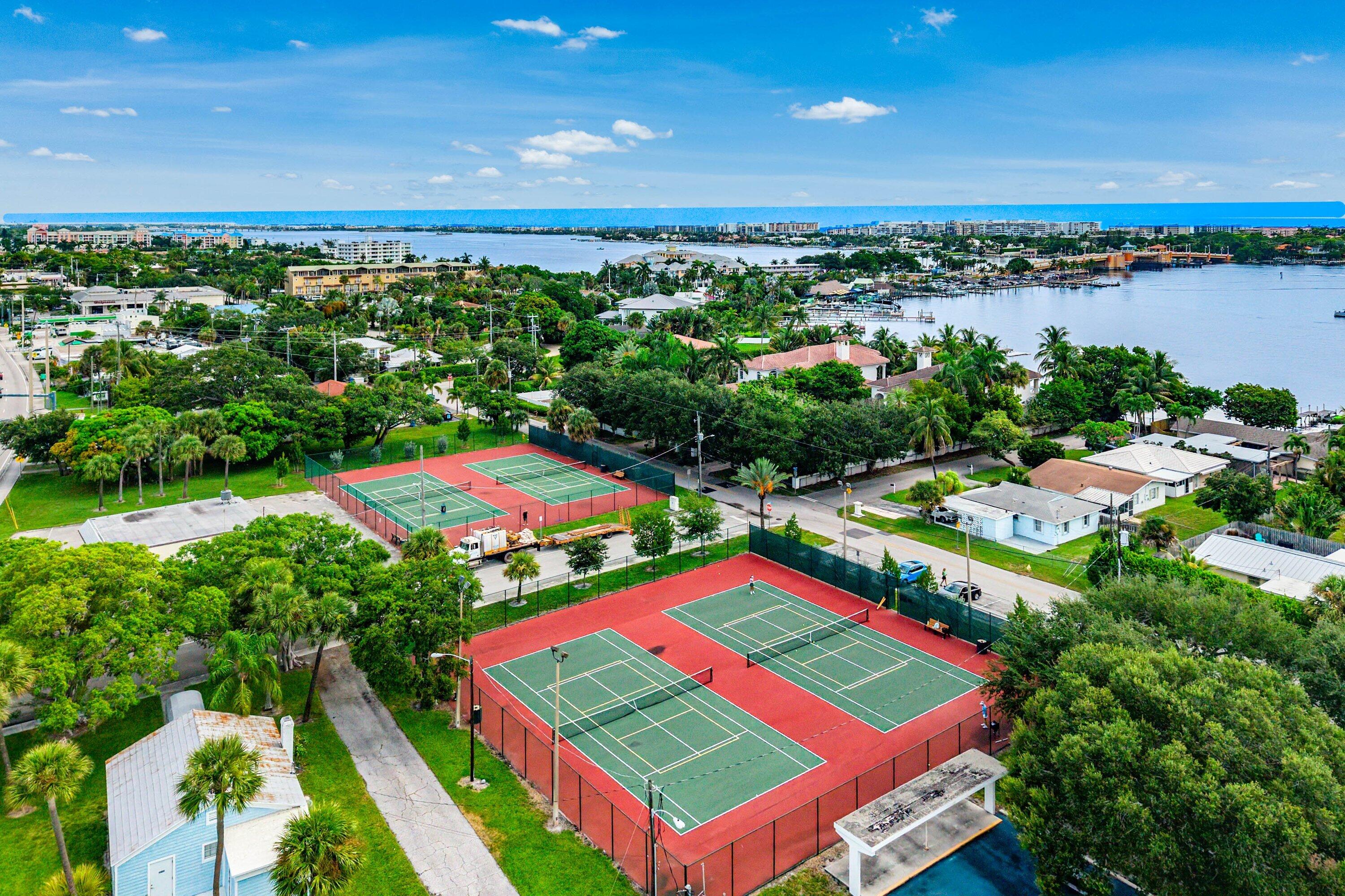 122 Euclid, Lantana FL 33462