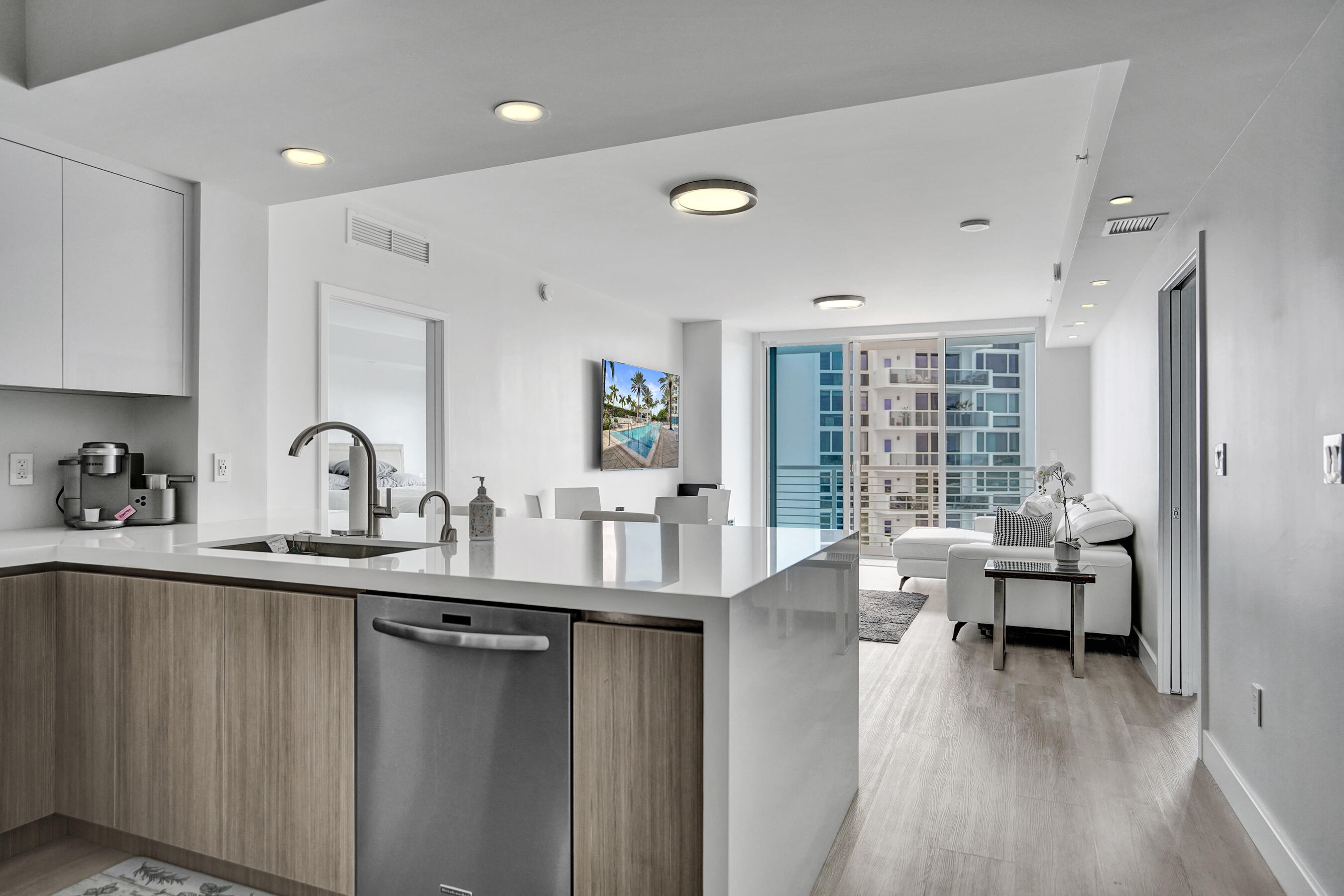 2821 N Ocean #1106S, Fort Lauderdale FL 33308
