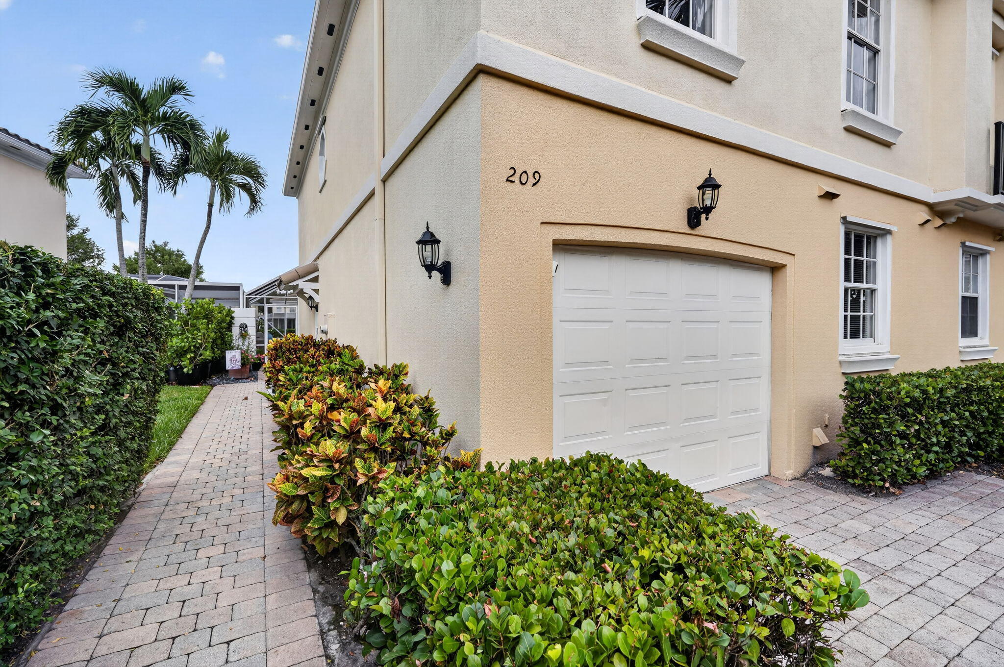 209 FORTUNA, Palm Beach Gardens FL 33410