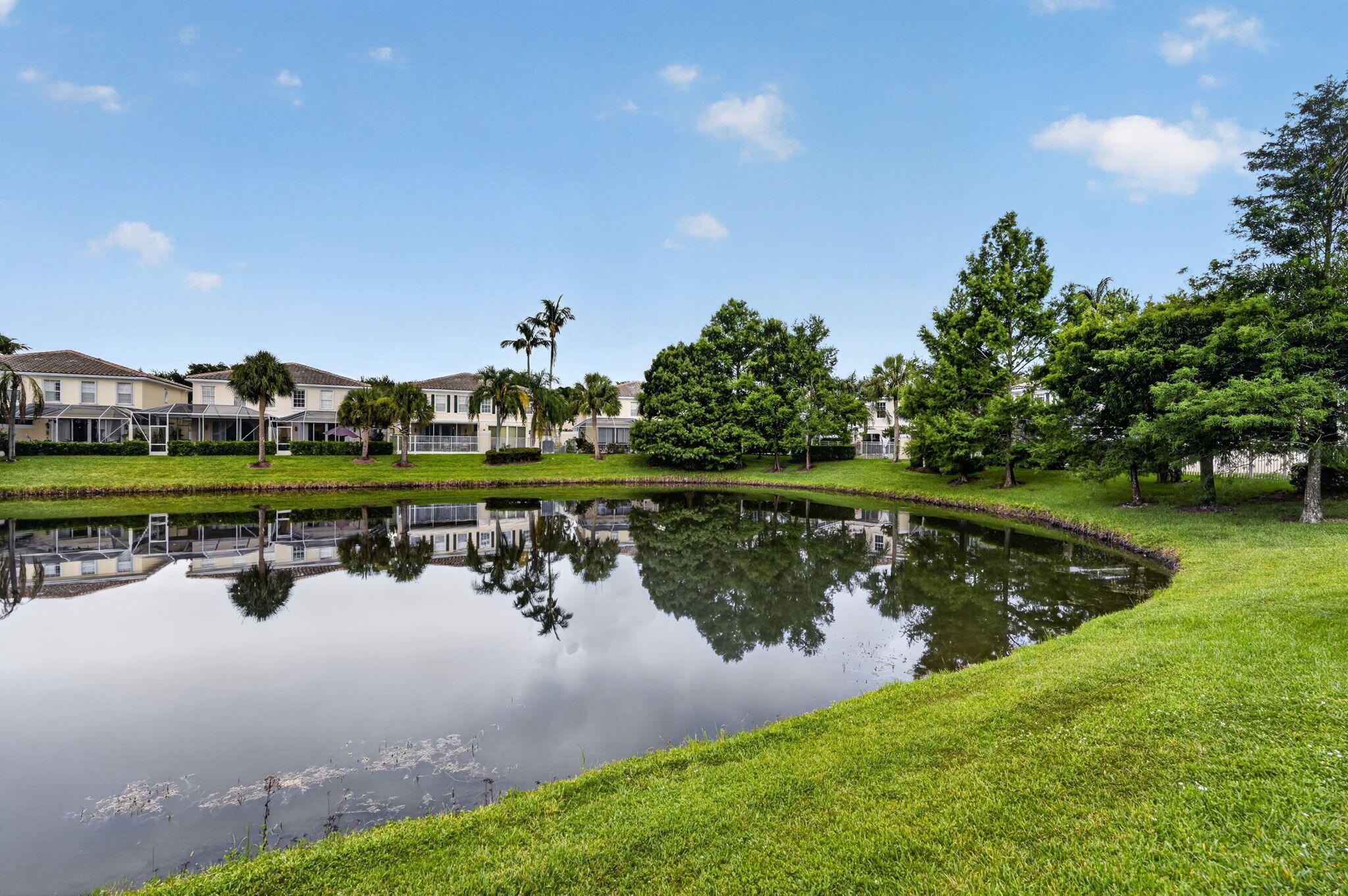 209 FORTUNA, Palm Beach Gardens FL 33410
