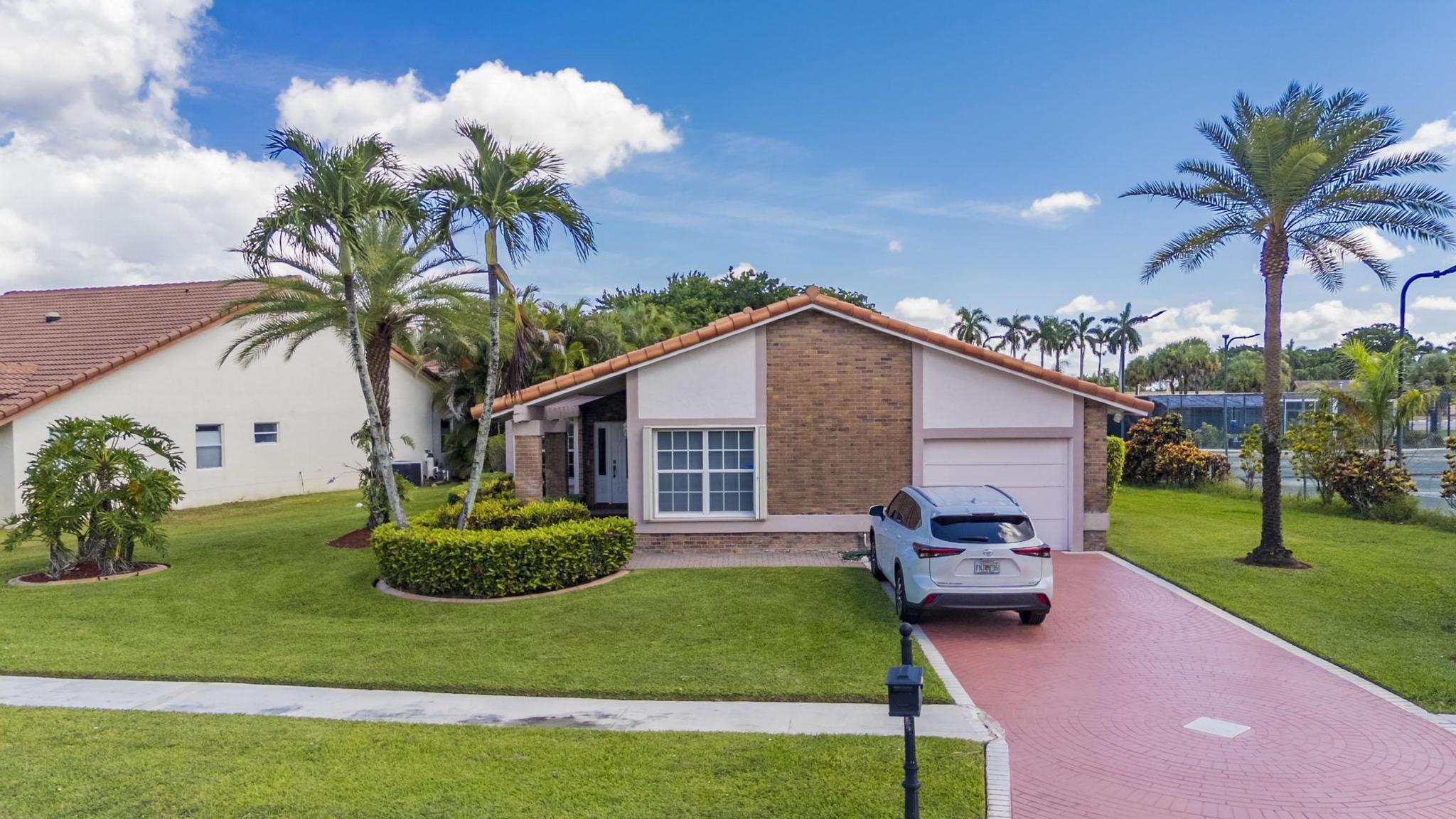 19626 Sea Pines, Boca Raton FL 33498