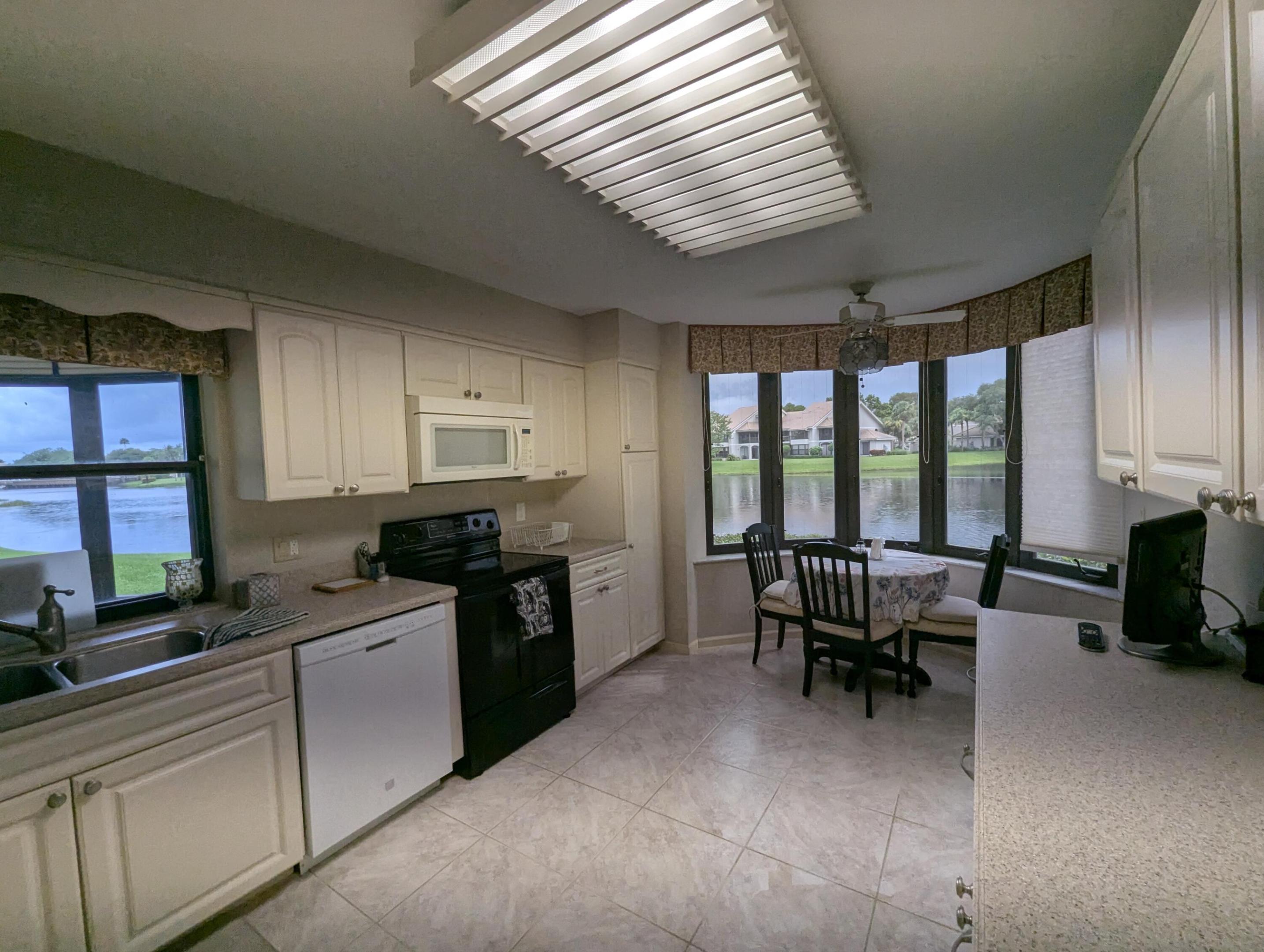 16941 Waterbend #152, Jupiter FL 33477