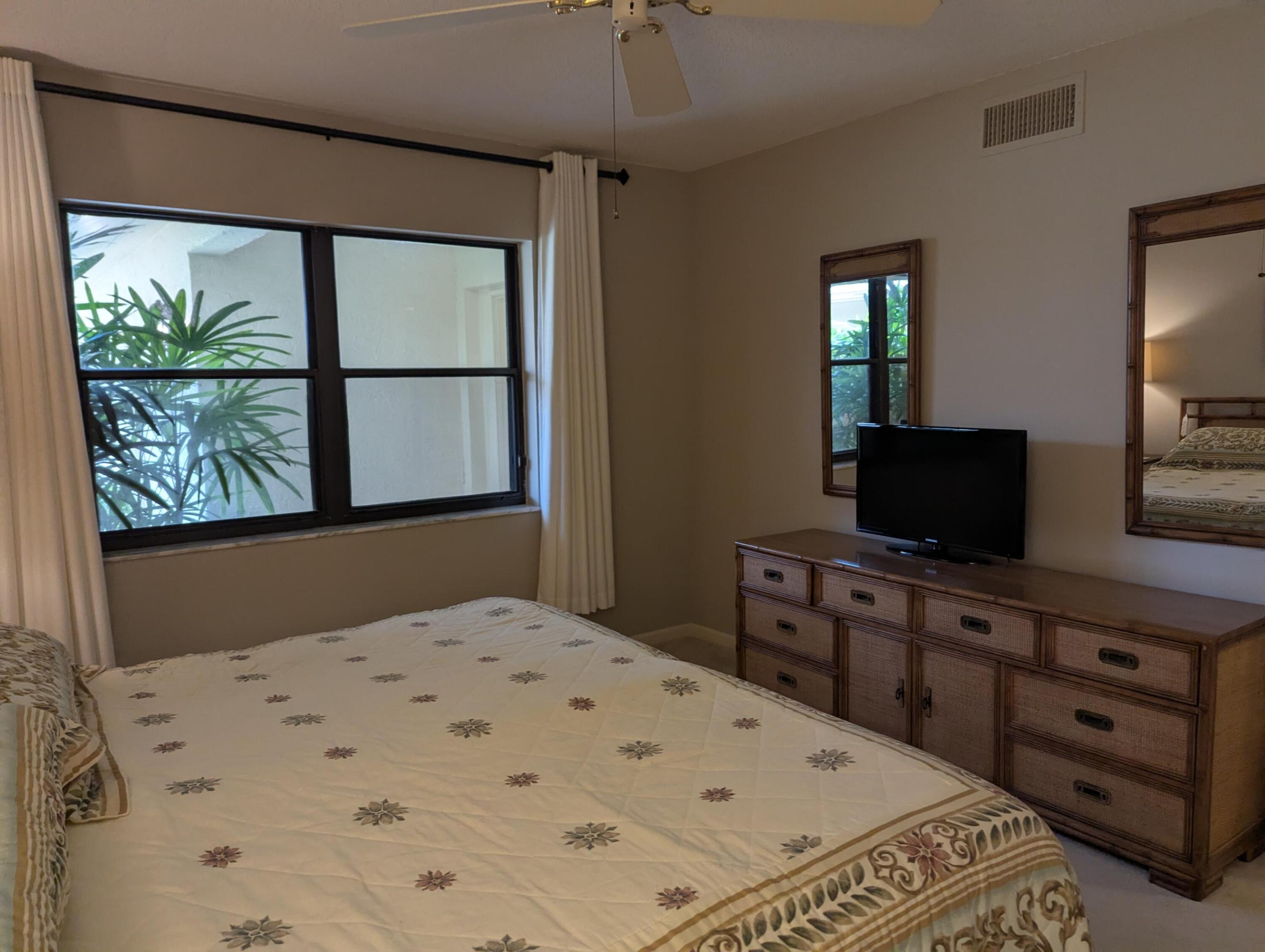 16941 Waterbend #152, Jupiter FL 33477