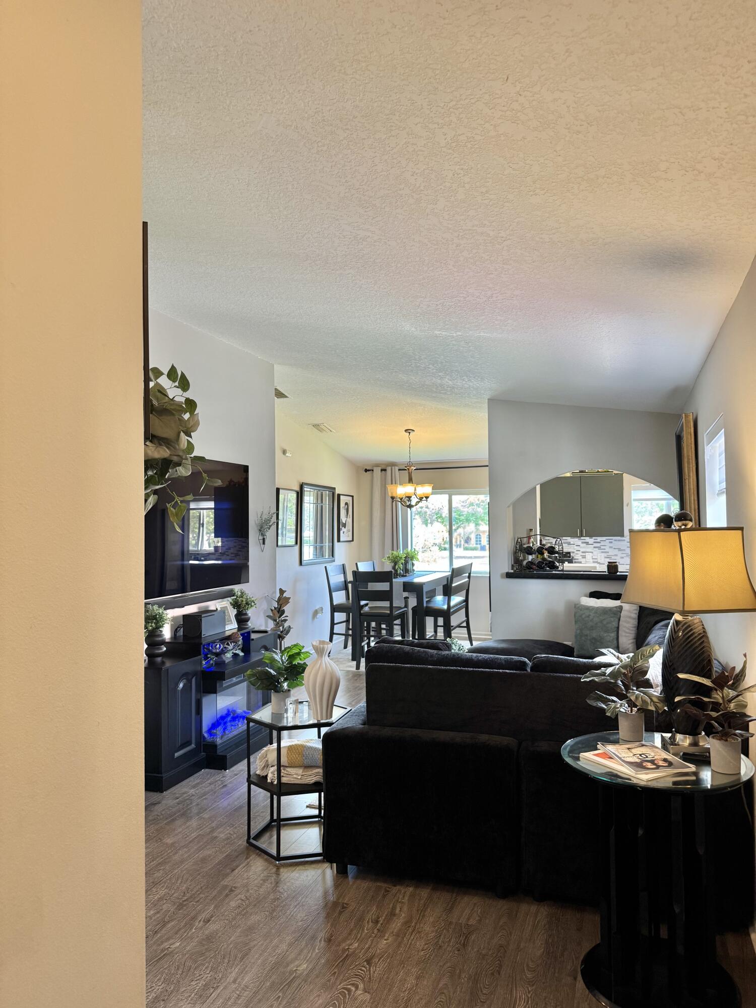3478 Briar Bay #206, West Palm Beach FL 33411