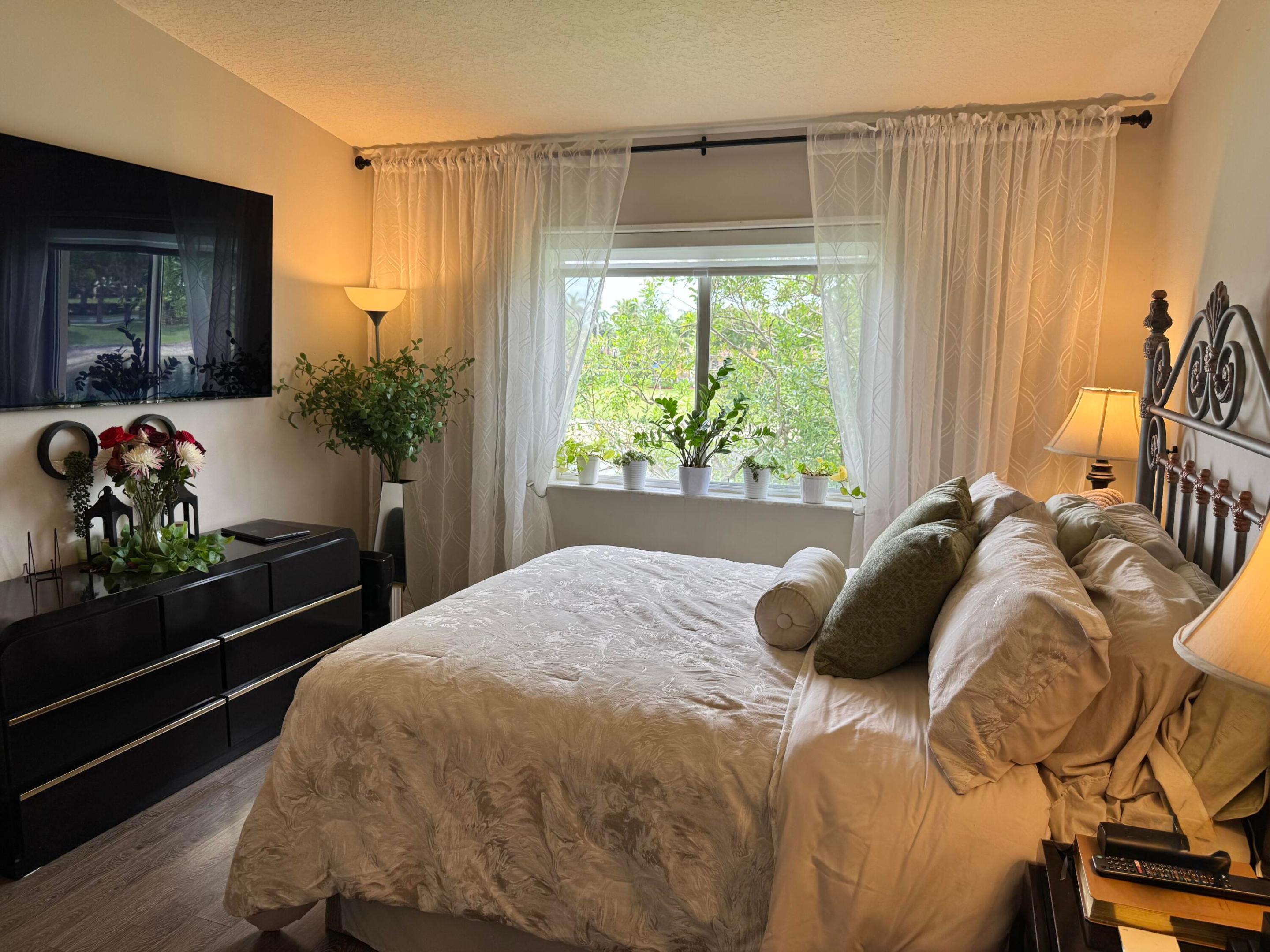 3478 Briar Bay #206, West Palm Beach FL 33411