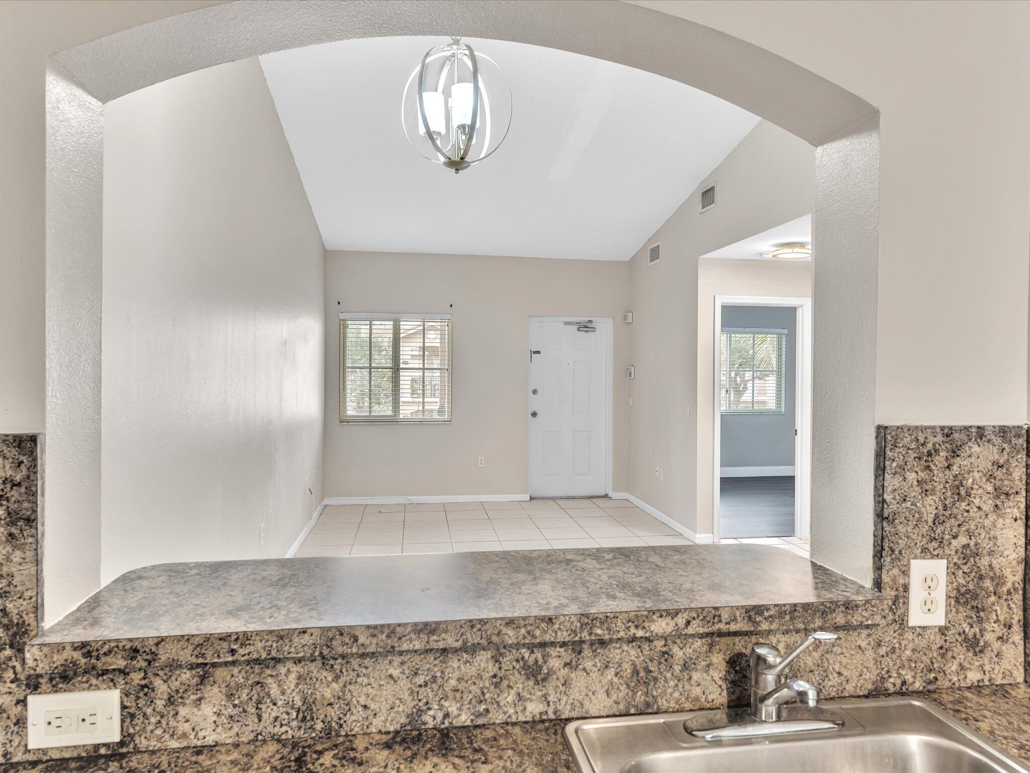 3504 BRIAR BAY #204, West Palm Beach FL 33411