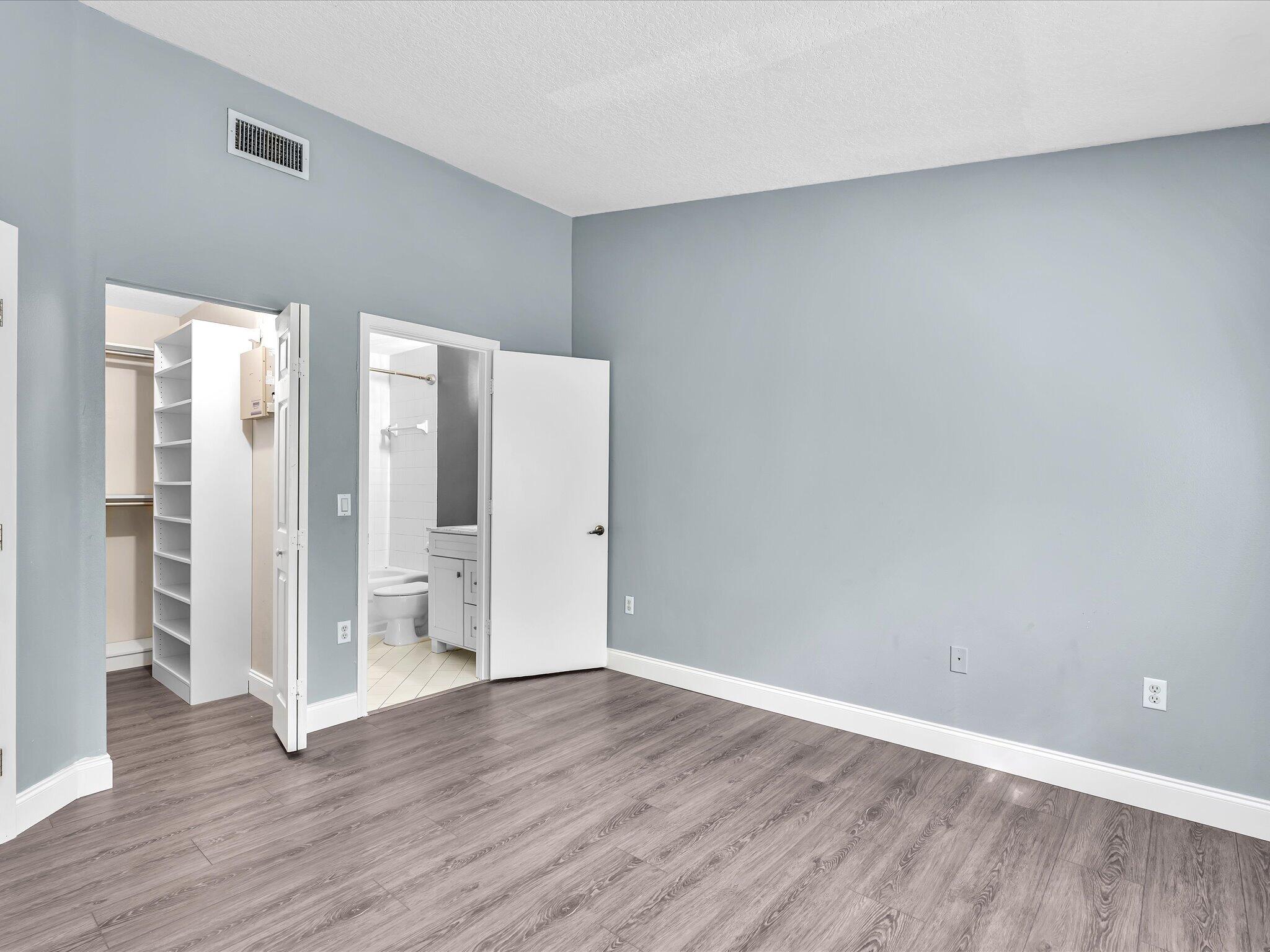 3504 BRIAR BAY #204, West Palm Beach FL 33411