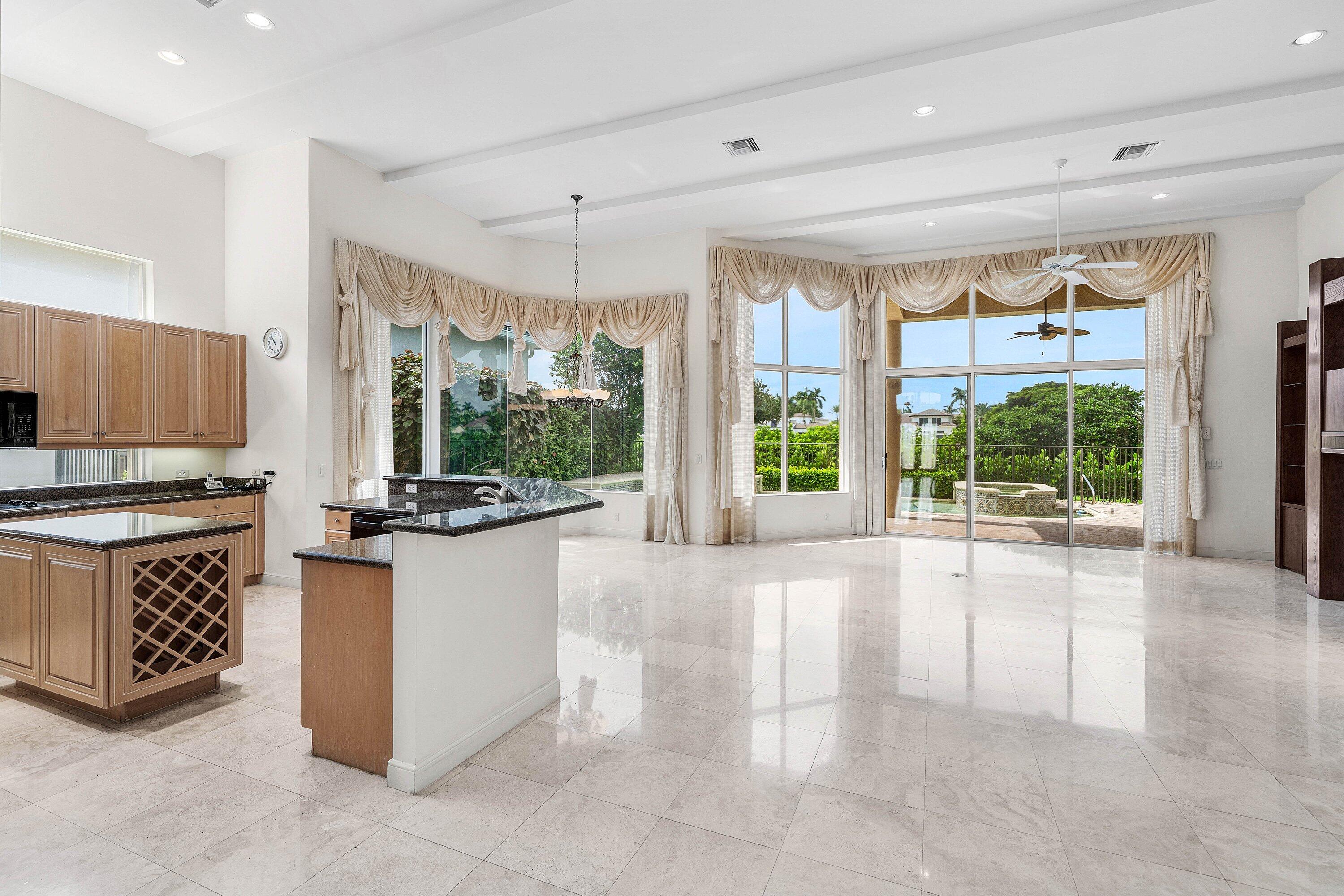 7700 Bella Verde, Delray Beach FL 33446