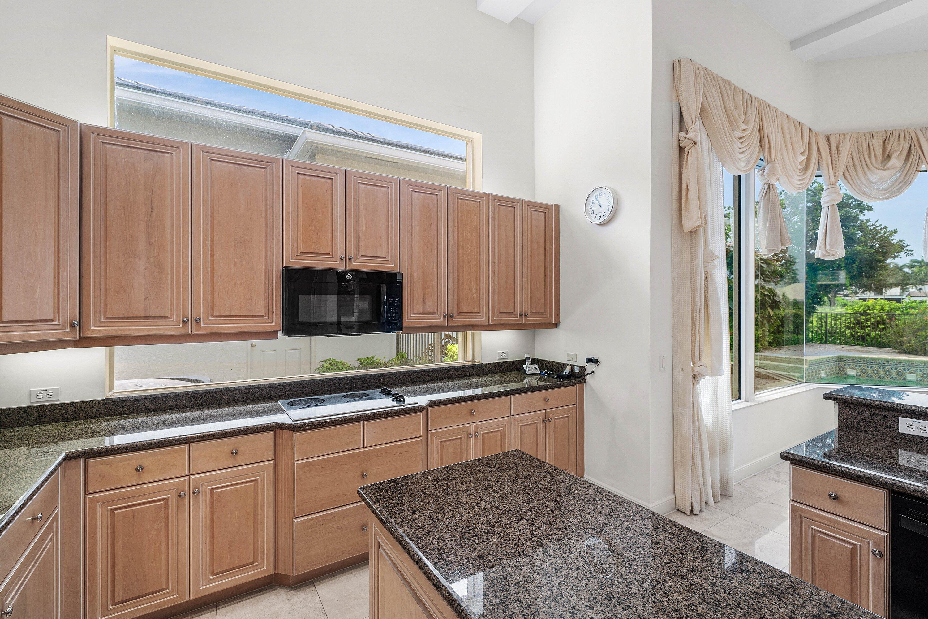 7700 Bella Verde, Delray Beach FL 33446