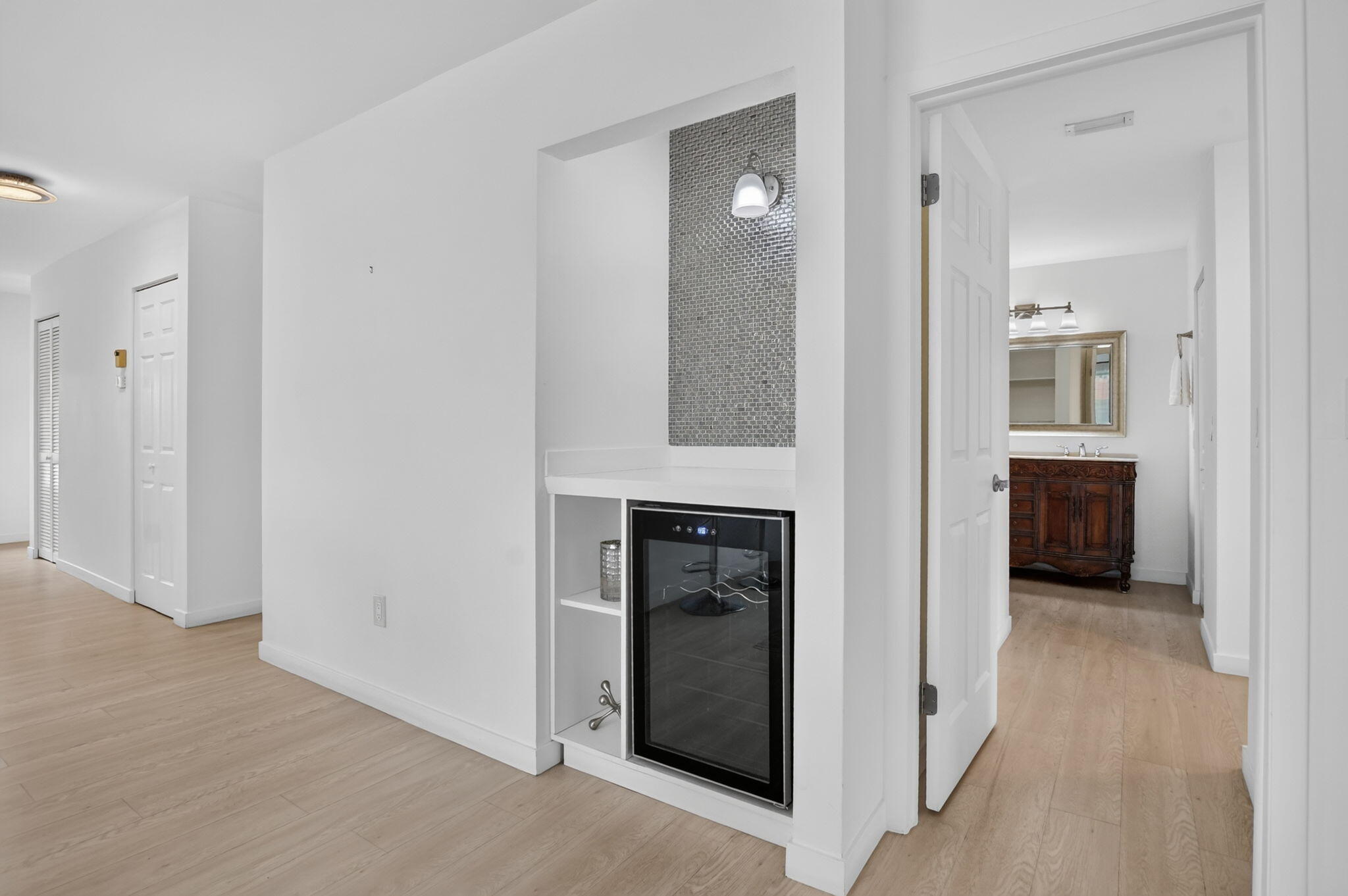 8545 Casa Del Lago #38 H, Boca Raton FL 33433
