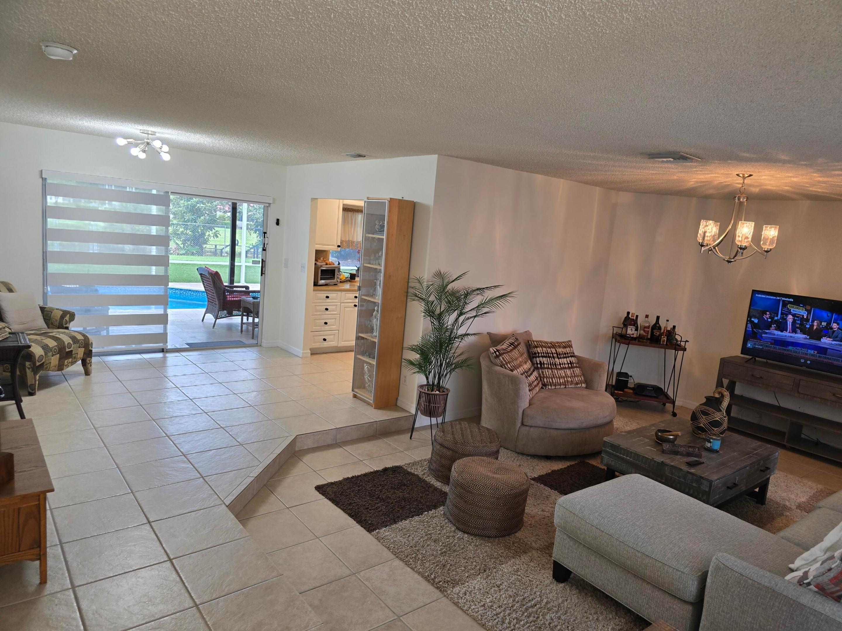939 HIBISCUS, Royal Palm Beach FL 33411