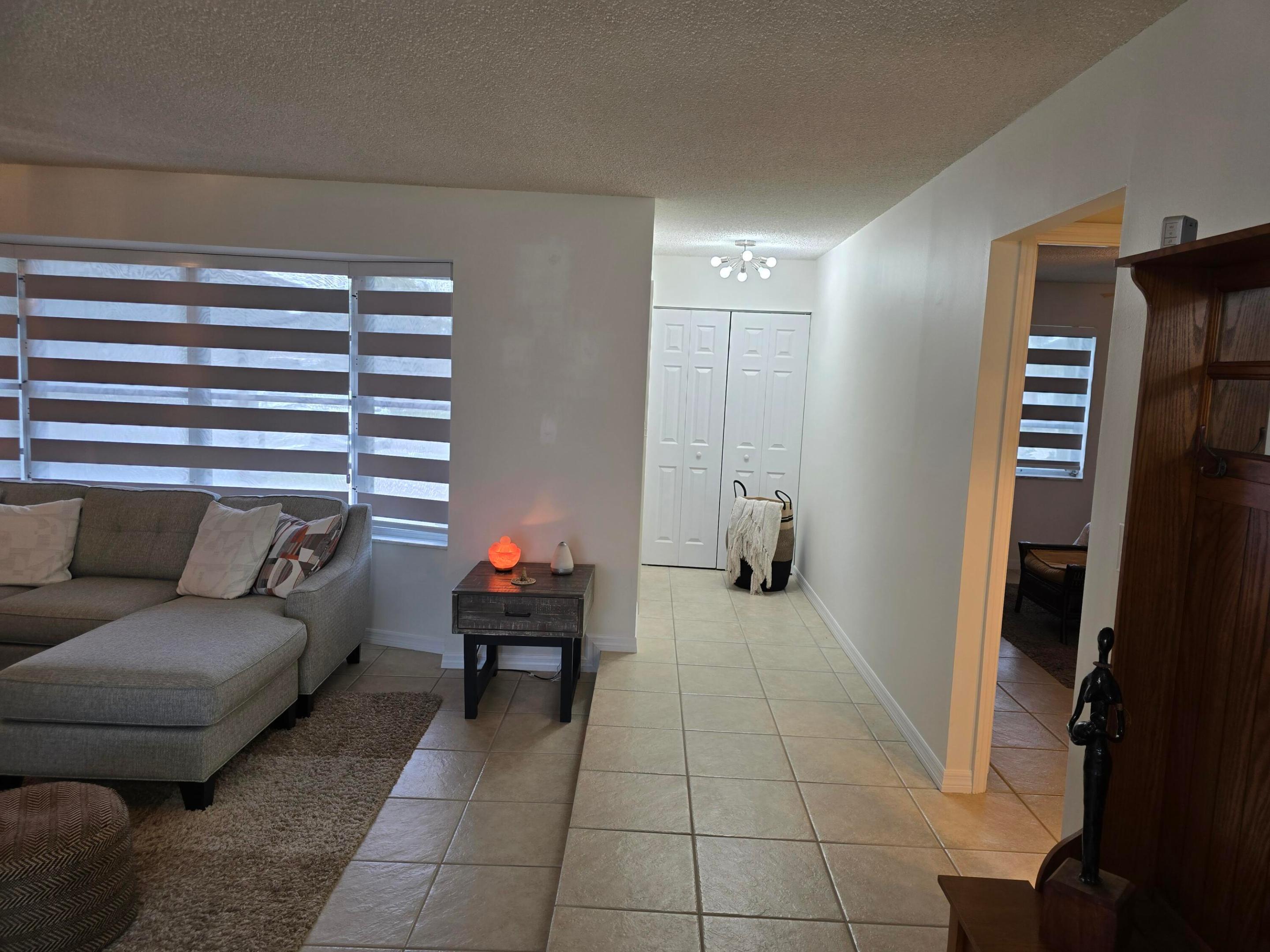 939 HIBISCUS, Royal Palm Beach FL 33411