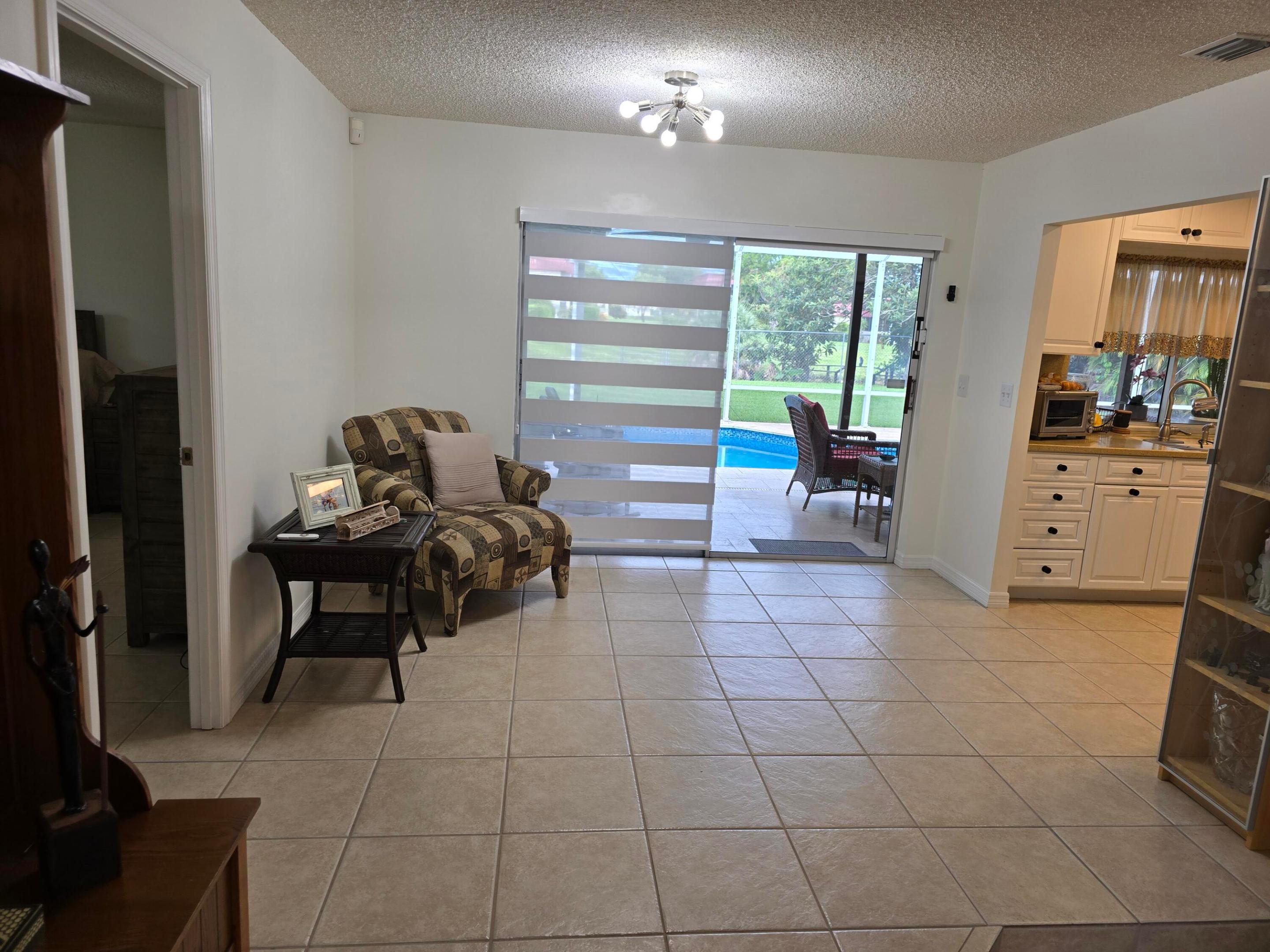 939 HIBISCUS, Royal Palm Beach FL 33411