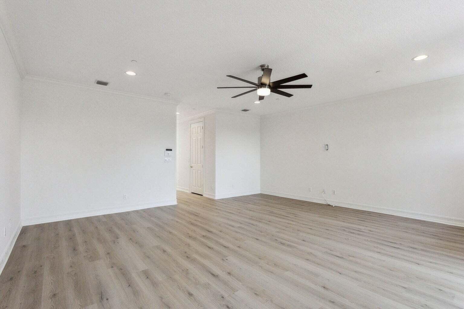 3863 NE 22nd, Lighthouse Point FL 33064