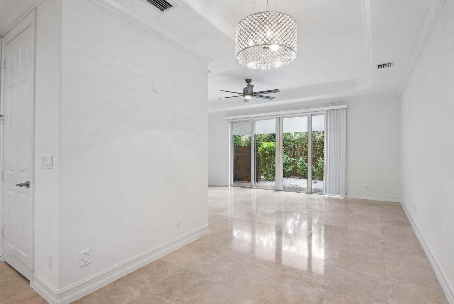 3863 NE 22nd, Lighthouse Point FL 33064