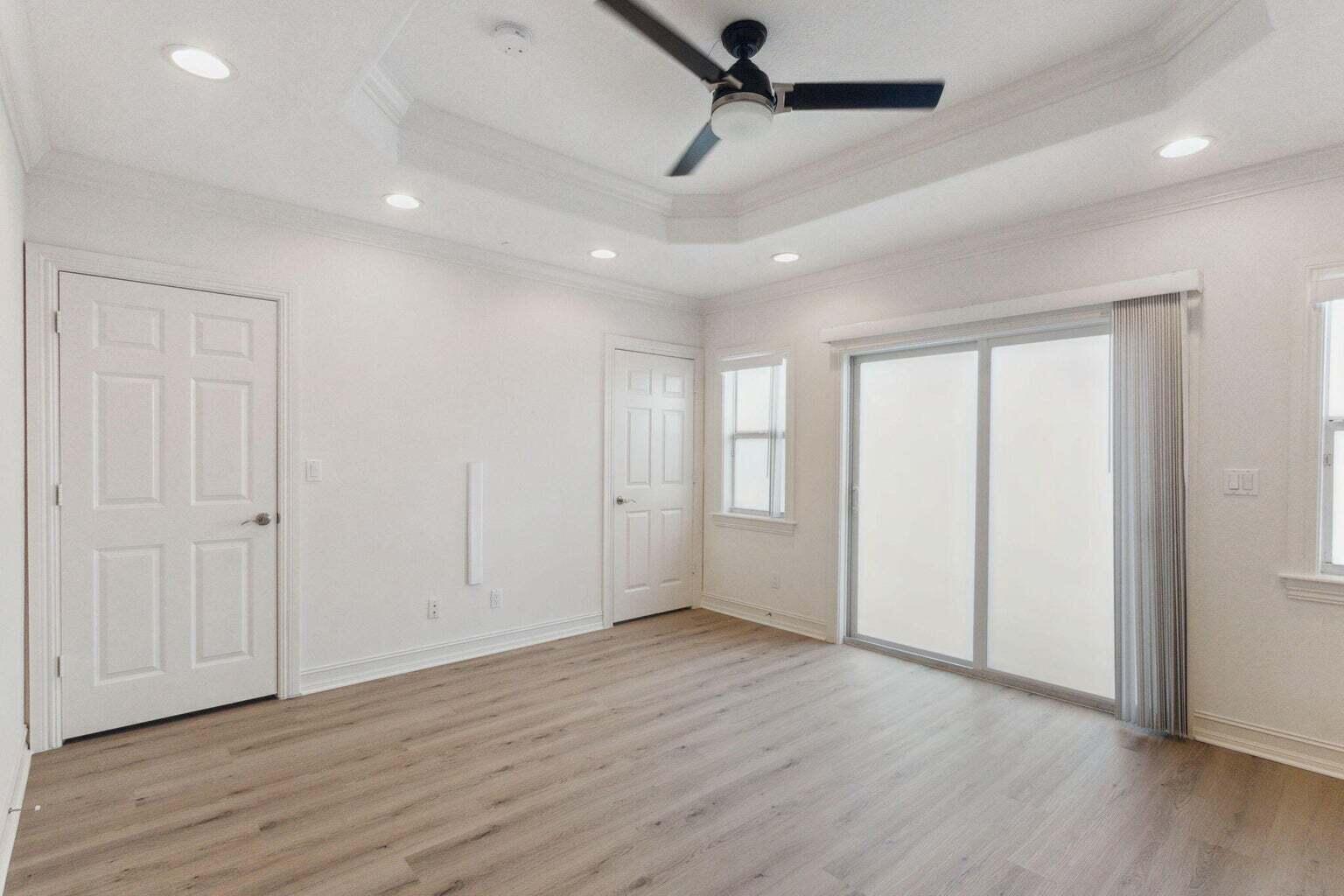 3863 NE 22nd, Lighthouse Point FL 33064