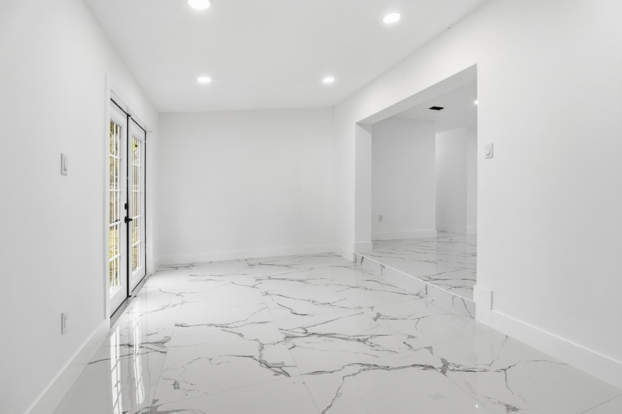 328 PONTE VEDRA, Palm Springs FL 33461