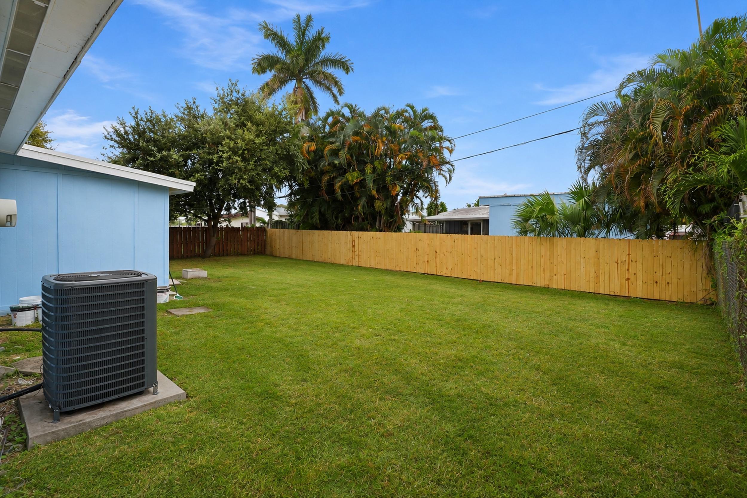 328 PONTE VEDRA, Palm Springs FL 33461