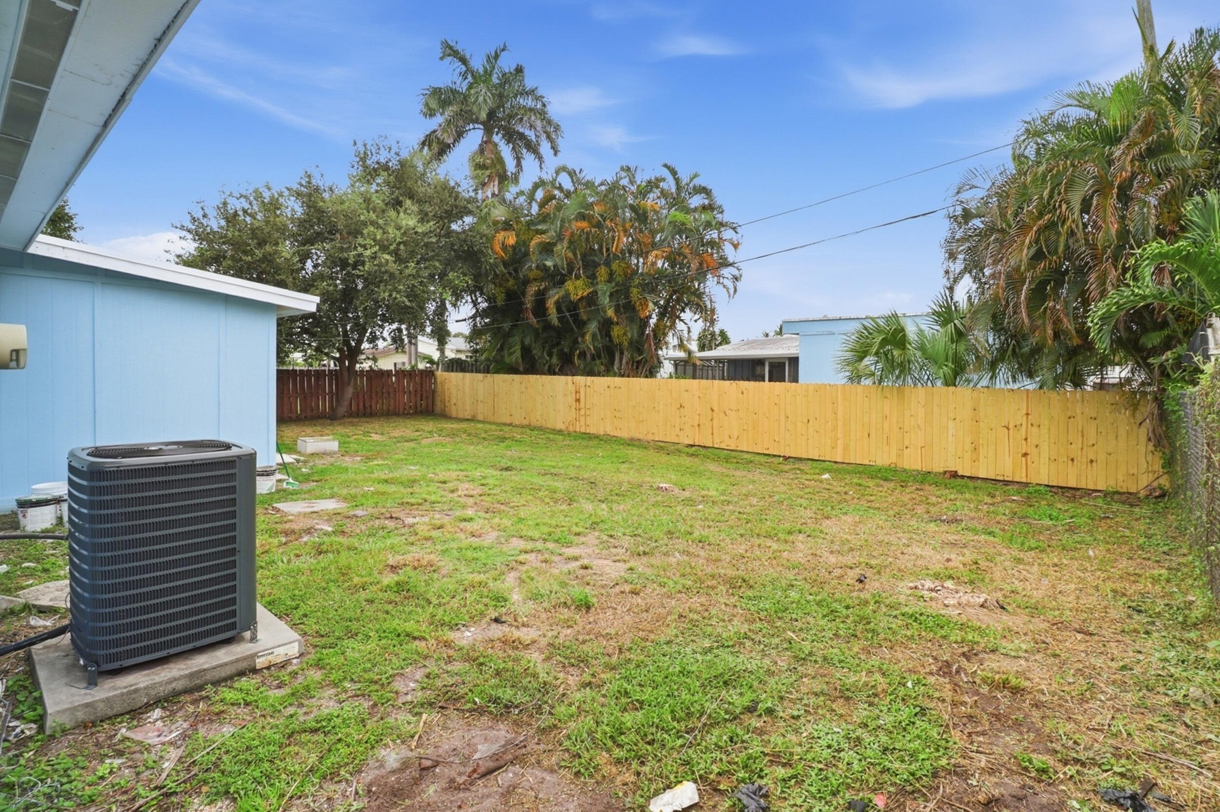 328 PONTE VEDRA, Palm Springs FL 33461