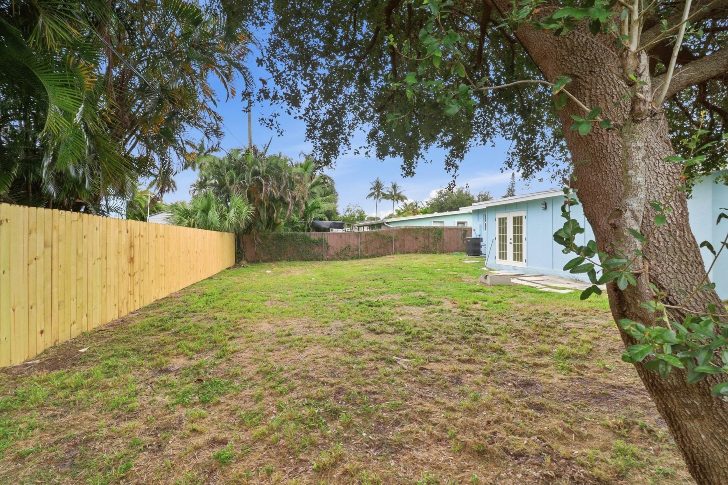 328 PONTE VEDRA, Palm Springs FL 33461