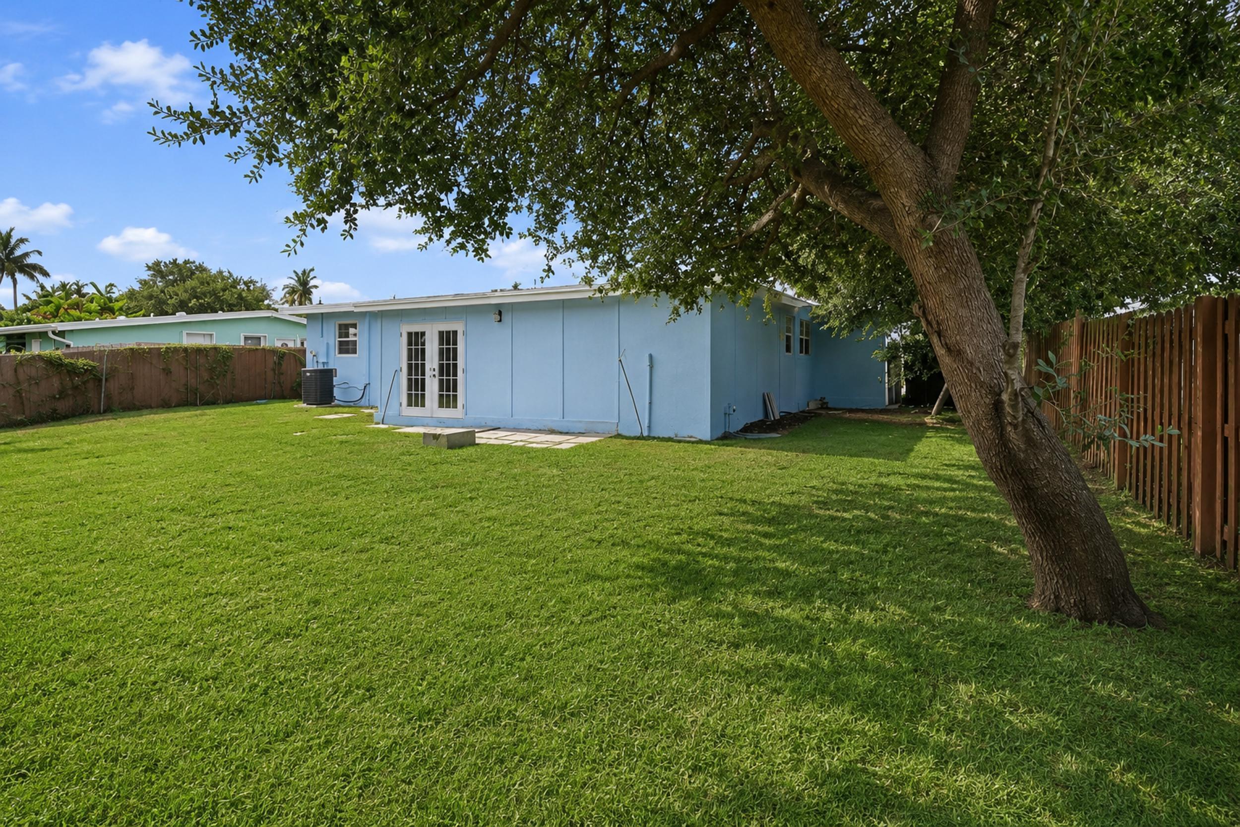 328 PONTE VEDRA, Palm Springs FL 33461