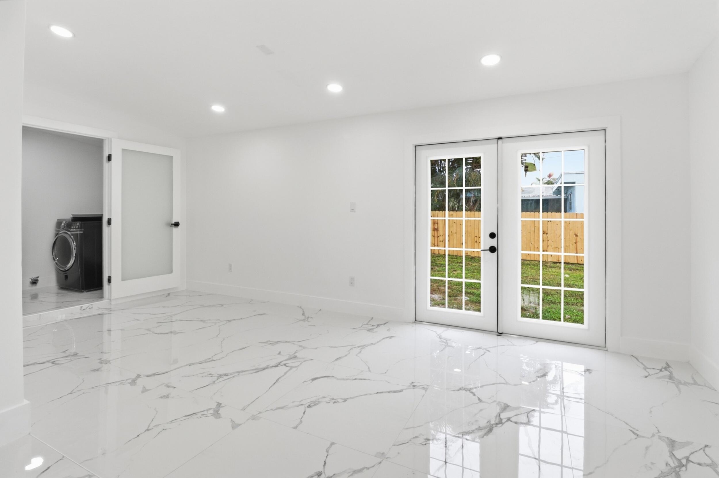 328 PONTE VEDRA, Palm Springs FL 33461