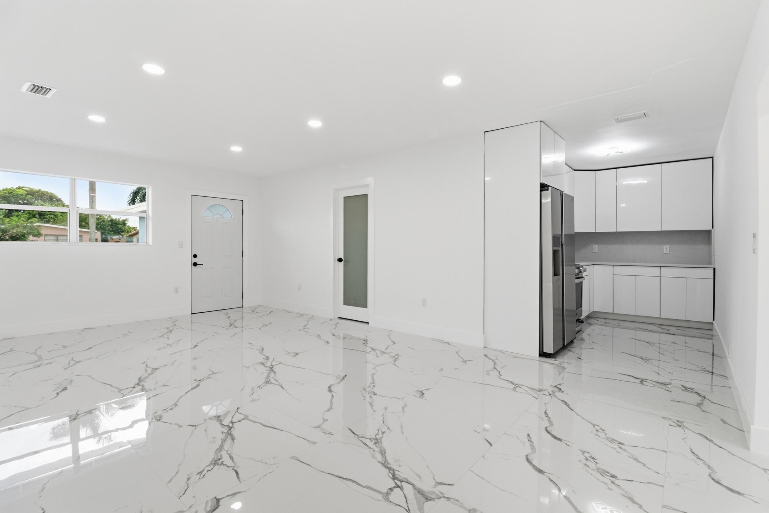 328 PONTE VEDRA, Palm Springs FL 33461