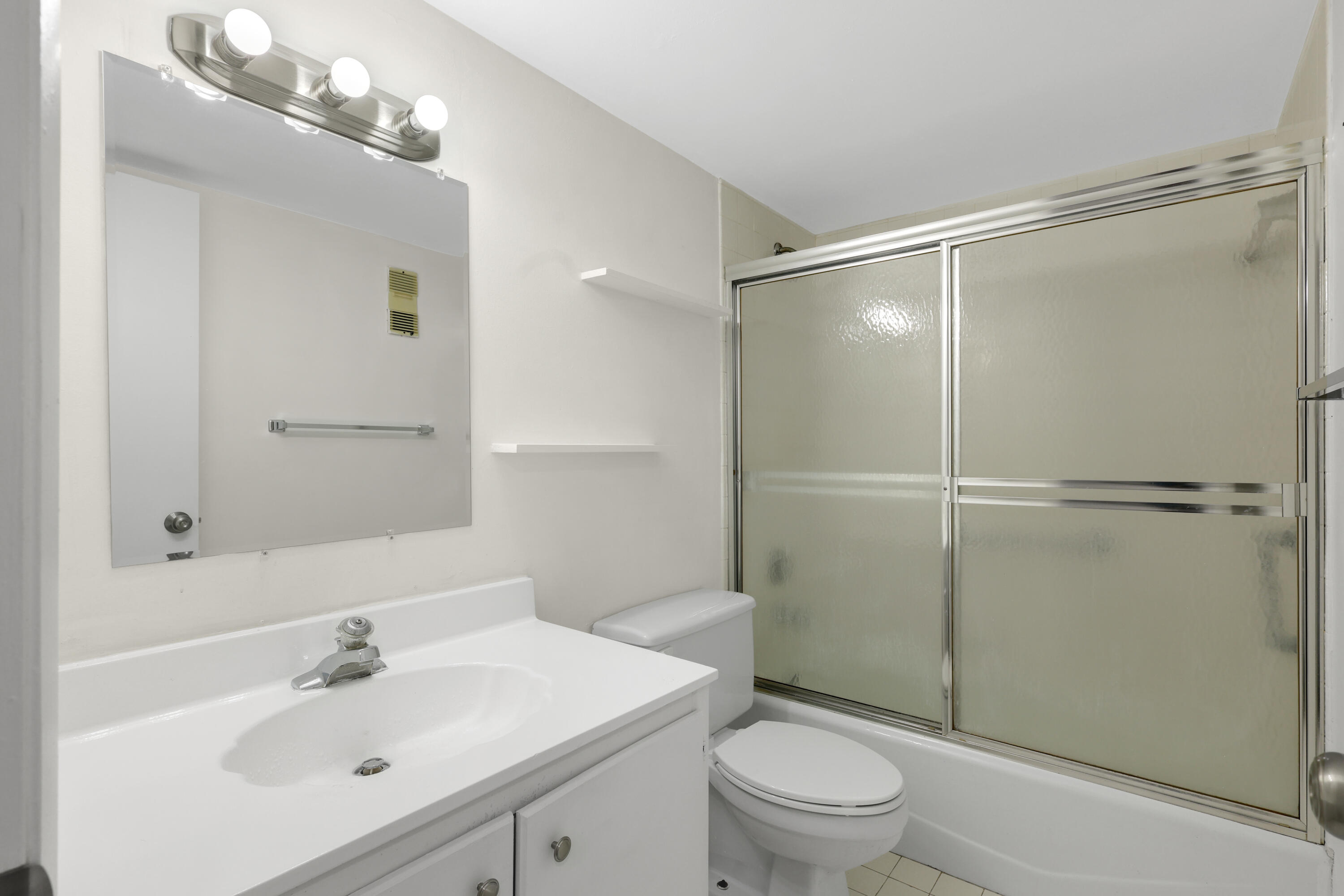 3940 INVERRARY #404-A, Lauderhill FL 33319