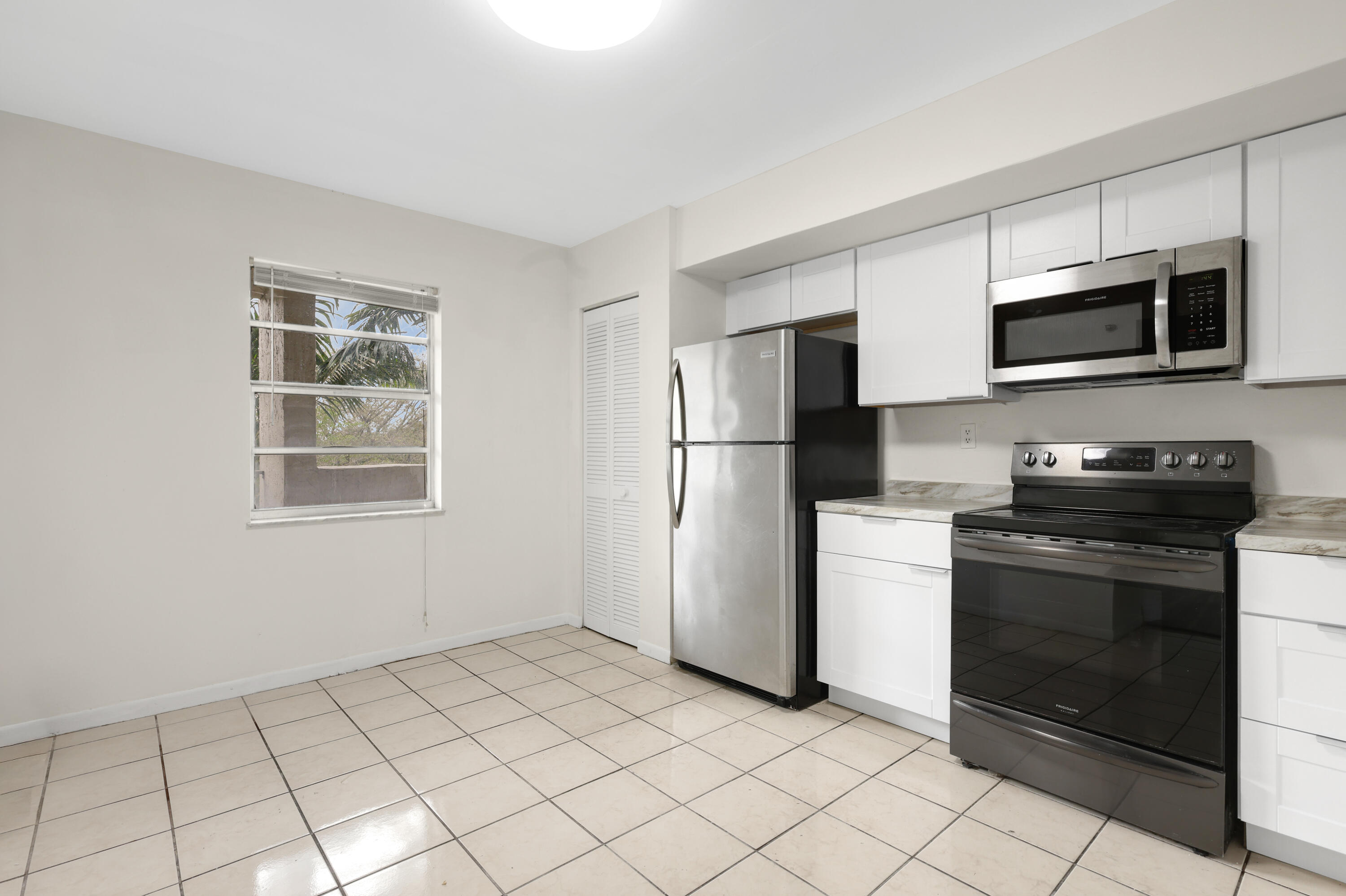 3940 INVERRARY #404-A, Lauderhill FL 33319