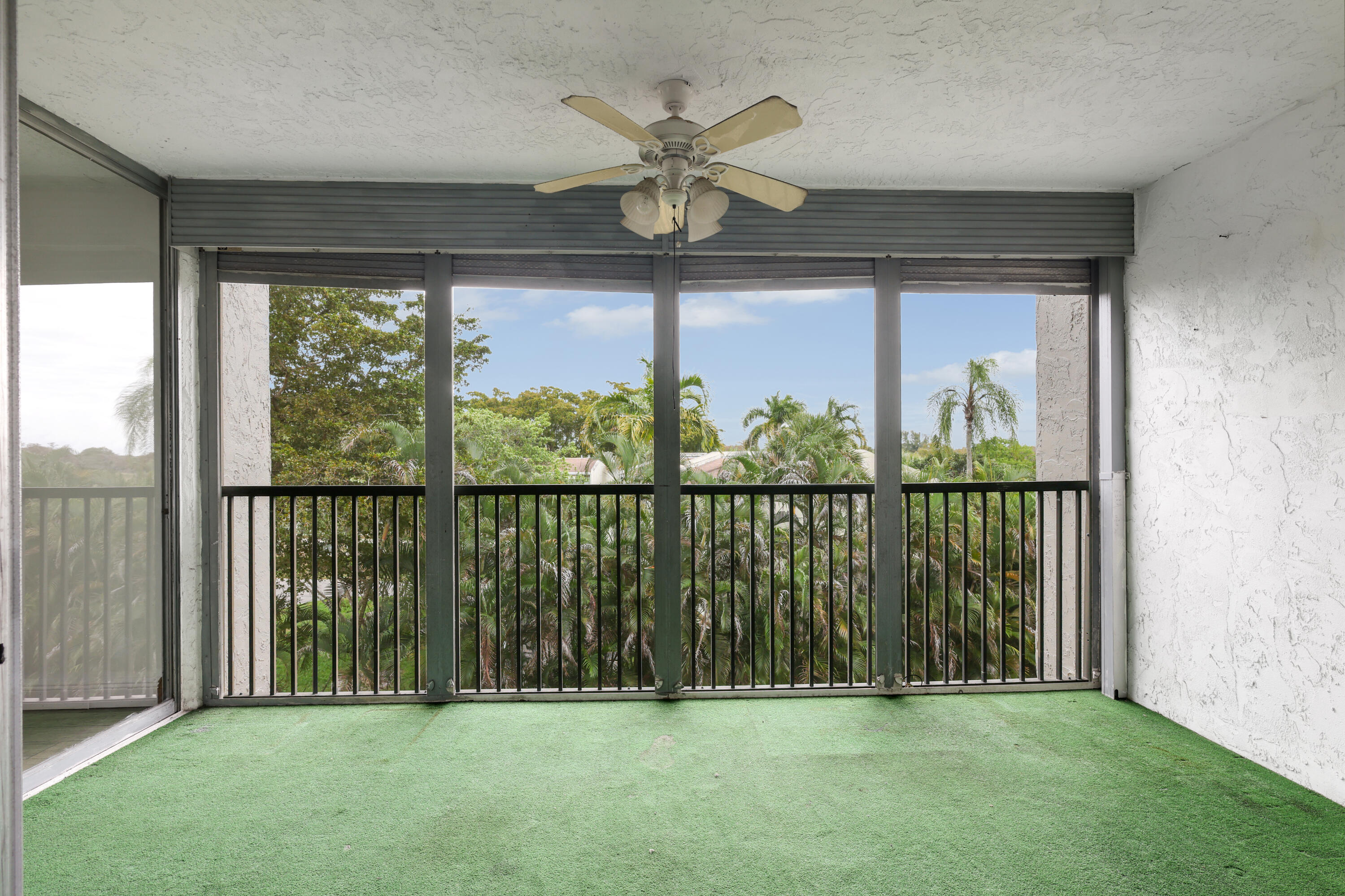3940 INVERRARY #404-A, Lauderhill FL 33319