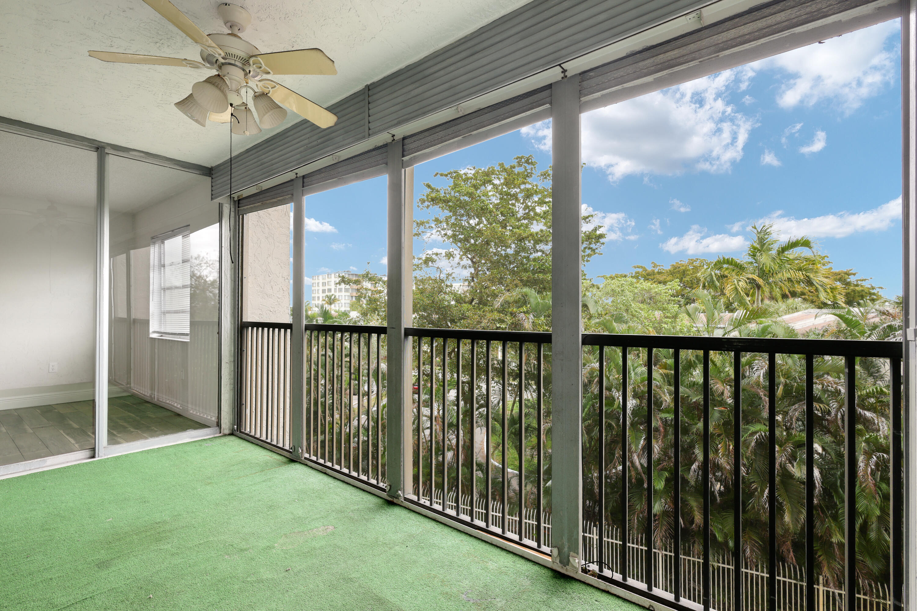 3940 INVERRARY #404-A, Lauderhill FL 33319