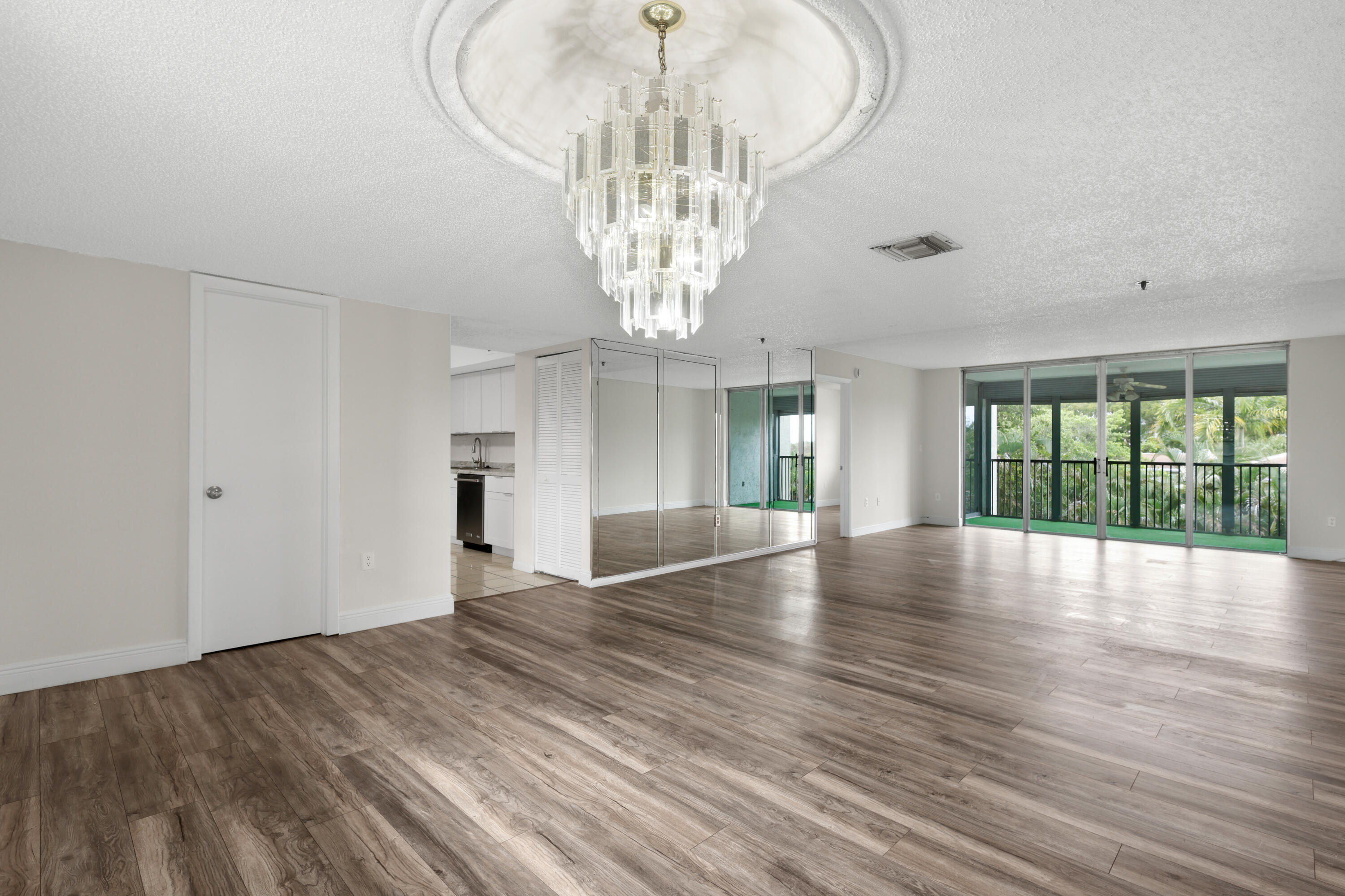 3940 INVERRARY #404-A, Lauderhill FL 33319