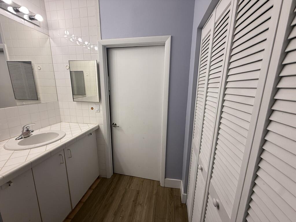 11 SUNSET, Lauderdale By The Sea FL 33062