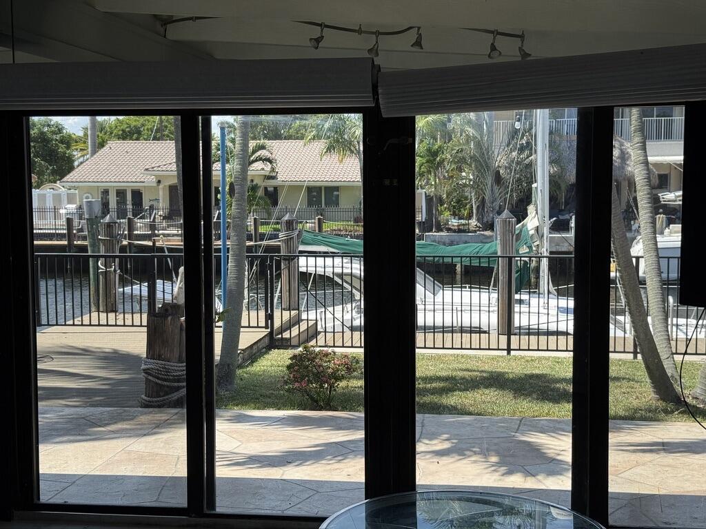 11 SUNSET, Lauderdale By The Sea FL 33062
