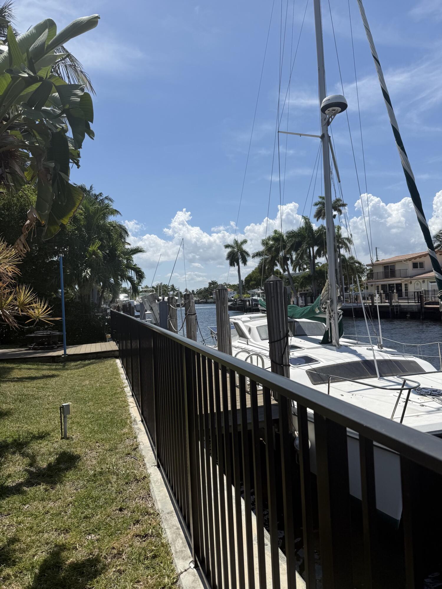 11 SUNSET, Lauderdale By The Sea FL 33062