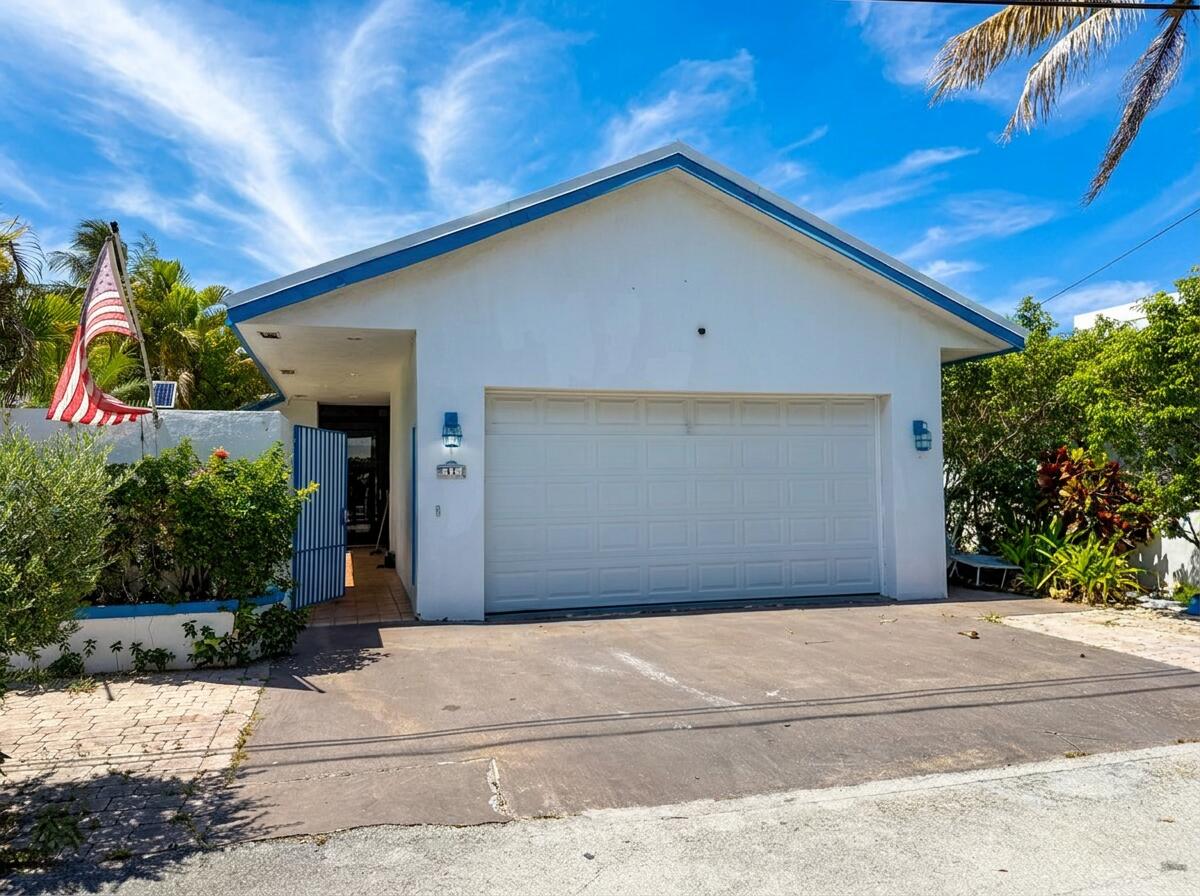 11 SUNSET, Lauderdale By The Sea FL 33062
