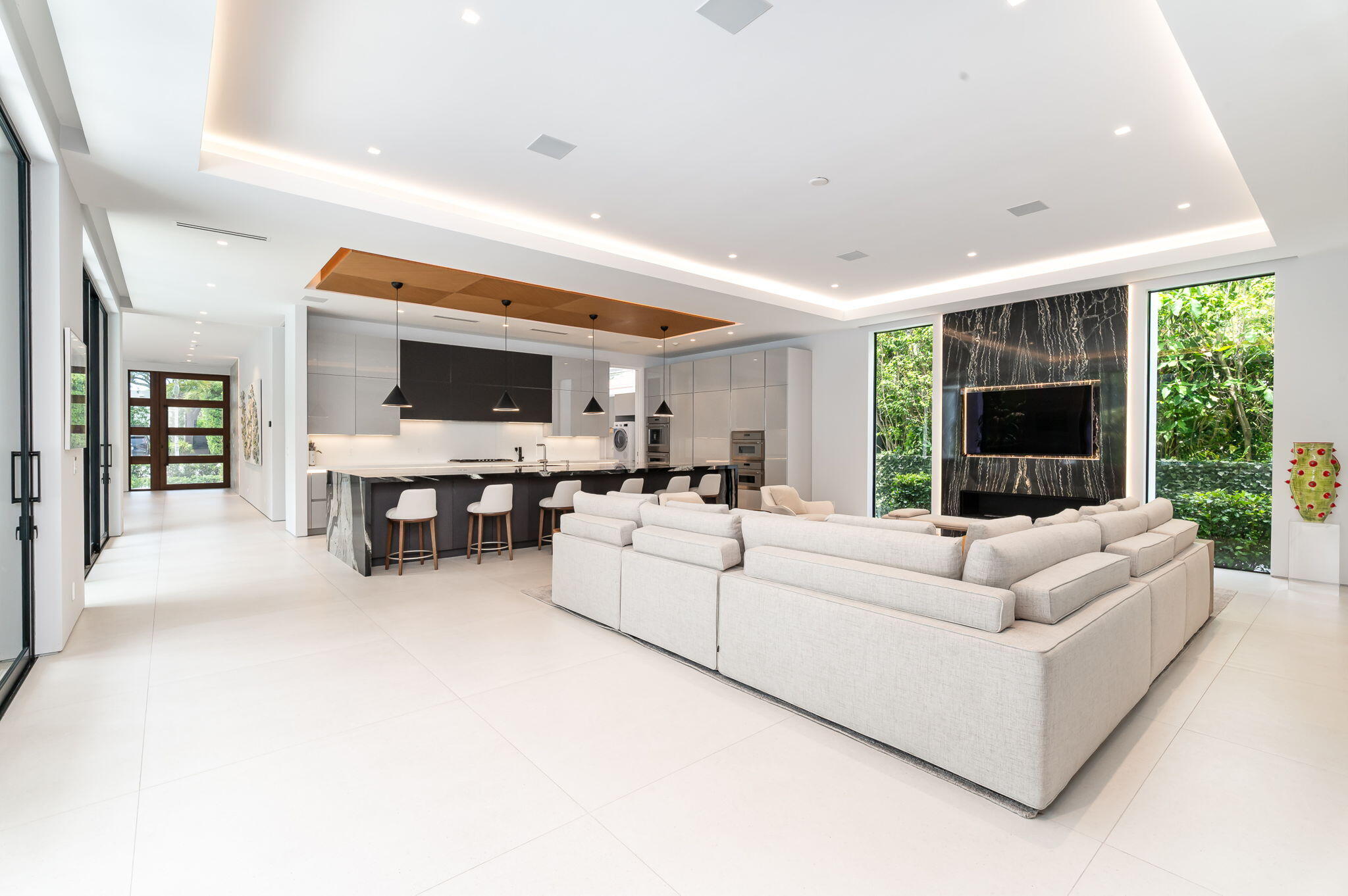 141 Cortez, West Palm Beach FL 33405