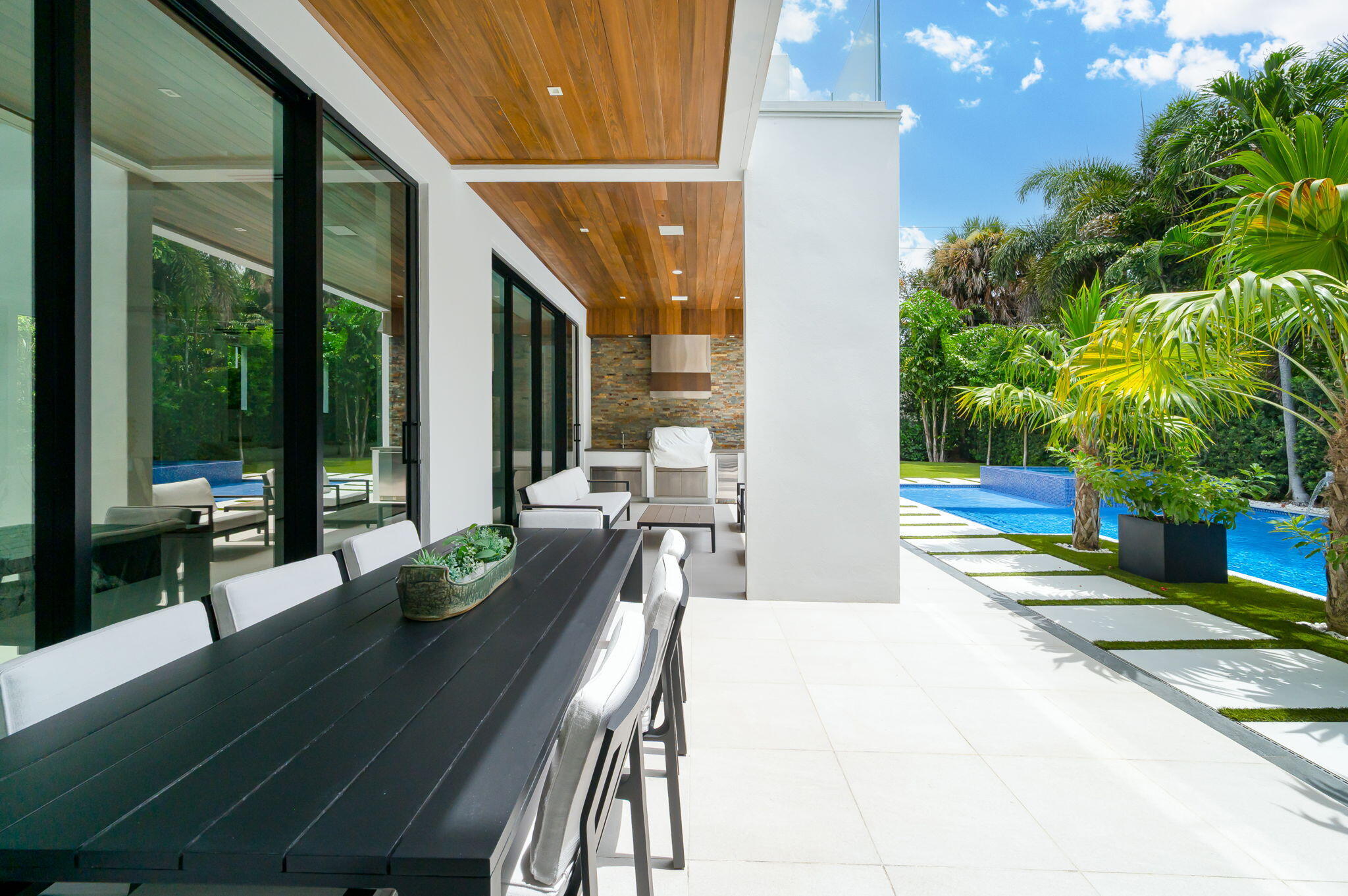141 Cortez, West Palm Beach FL 33405