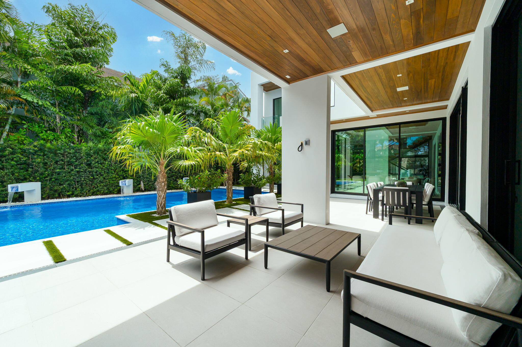 141 Cortez, West Palm Beach FL 33405