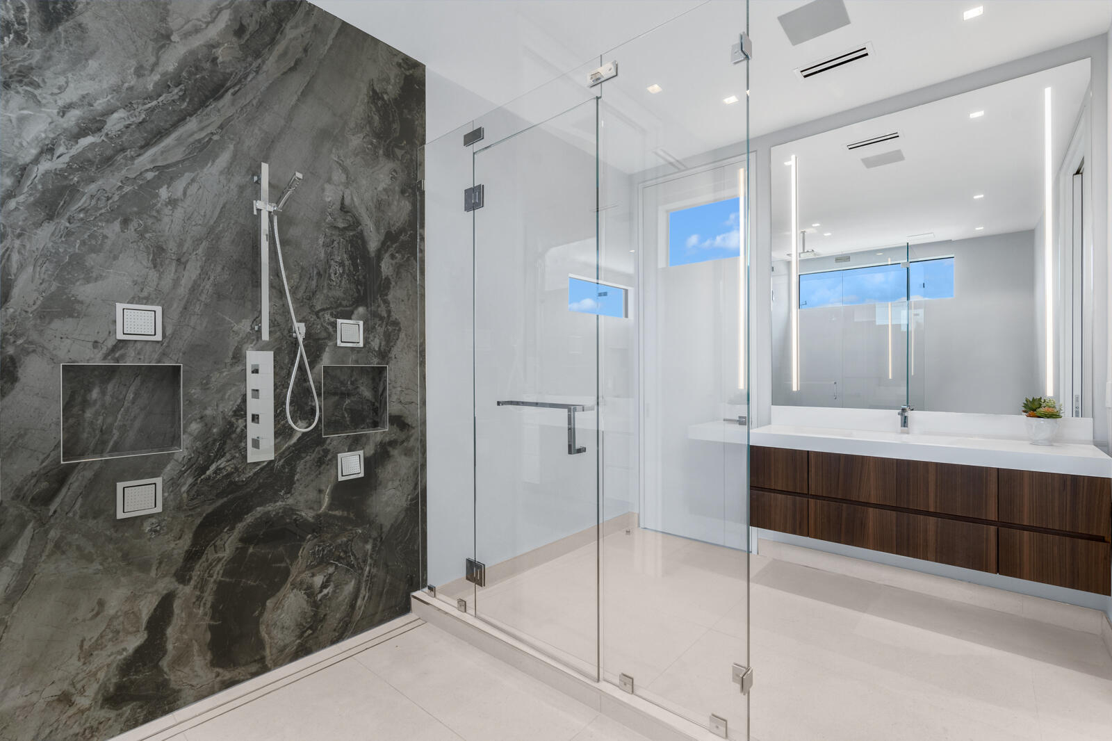 141 Cortez, West Palm Beach FL 33405