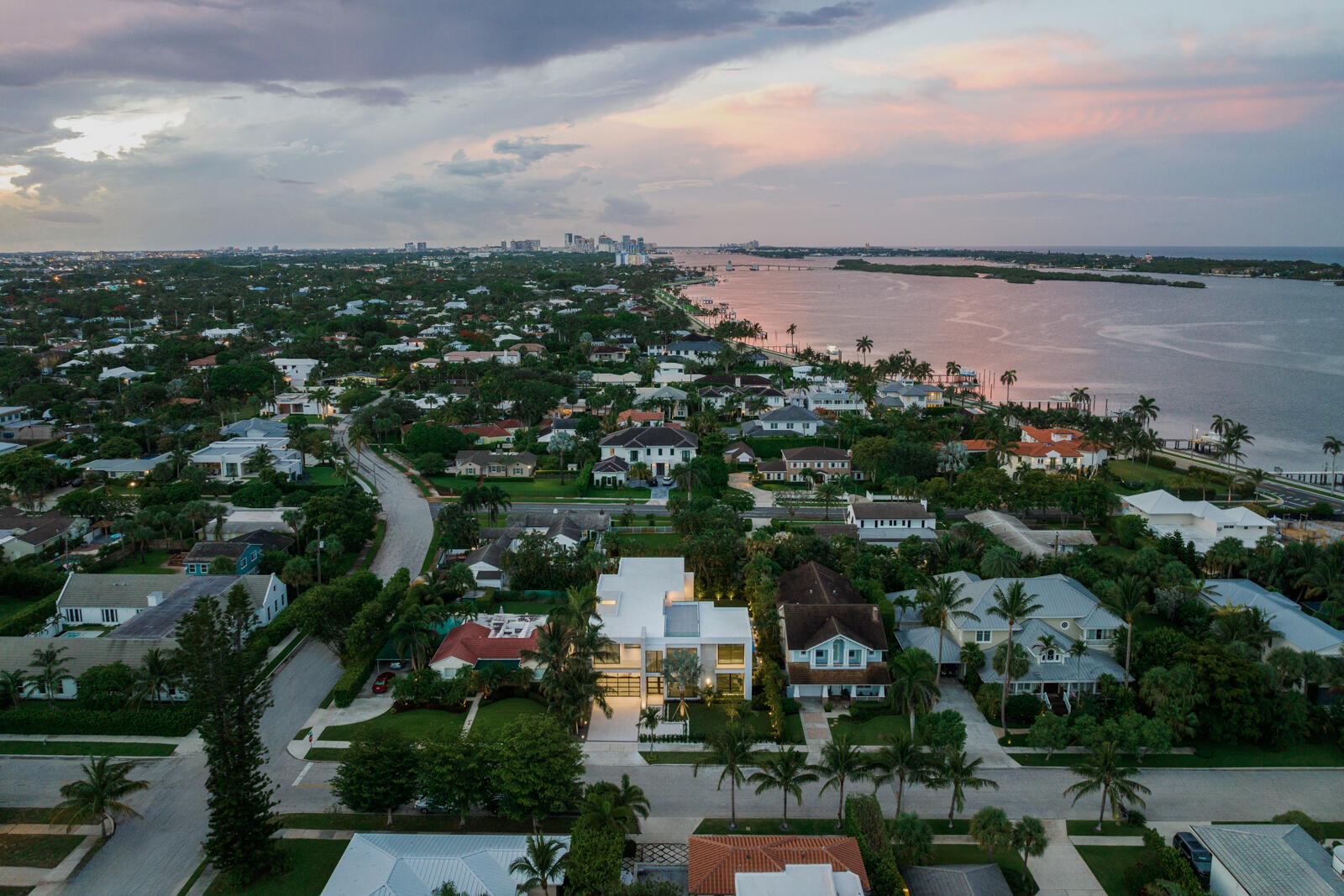 141 Cortez, West Palm Beach FL 33405