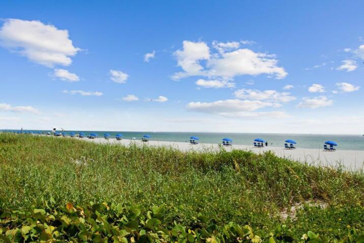 320 S OCEAN #LP, Delray Beach FL 33483
